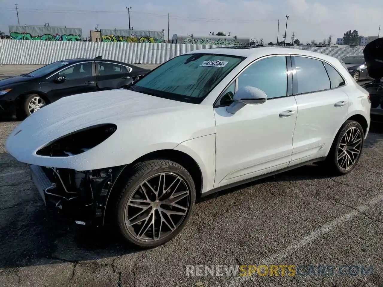 1 Photograph of a damaged car WP1AA2A55NLB07671 PORSCHE MACAN 2022