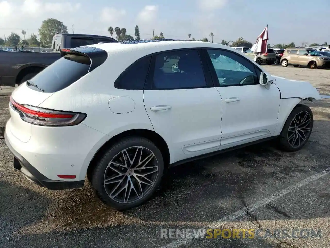 3 Photograph of a damaged car WP1AA2A55NLB07671 PORSCHE MACAN 2022