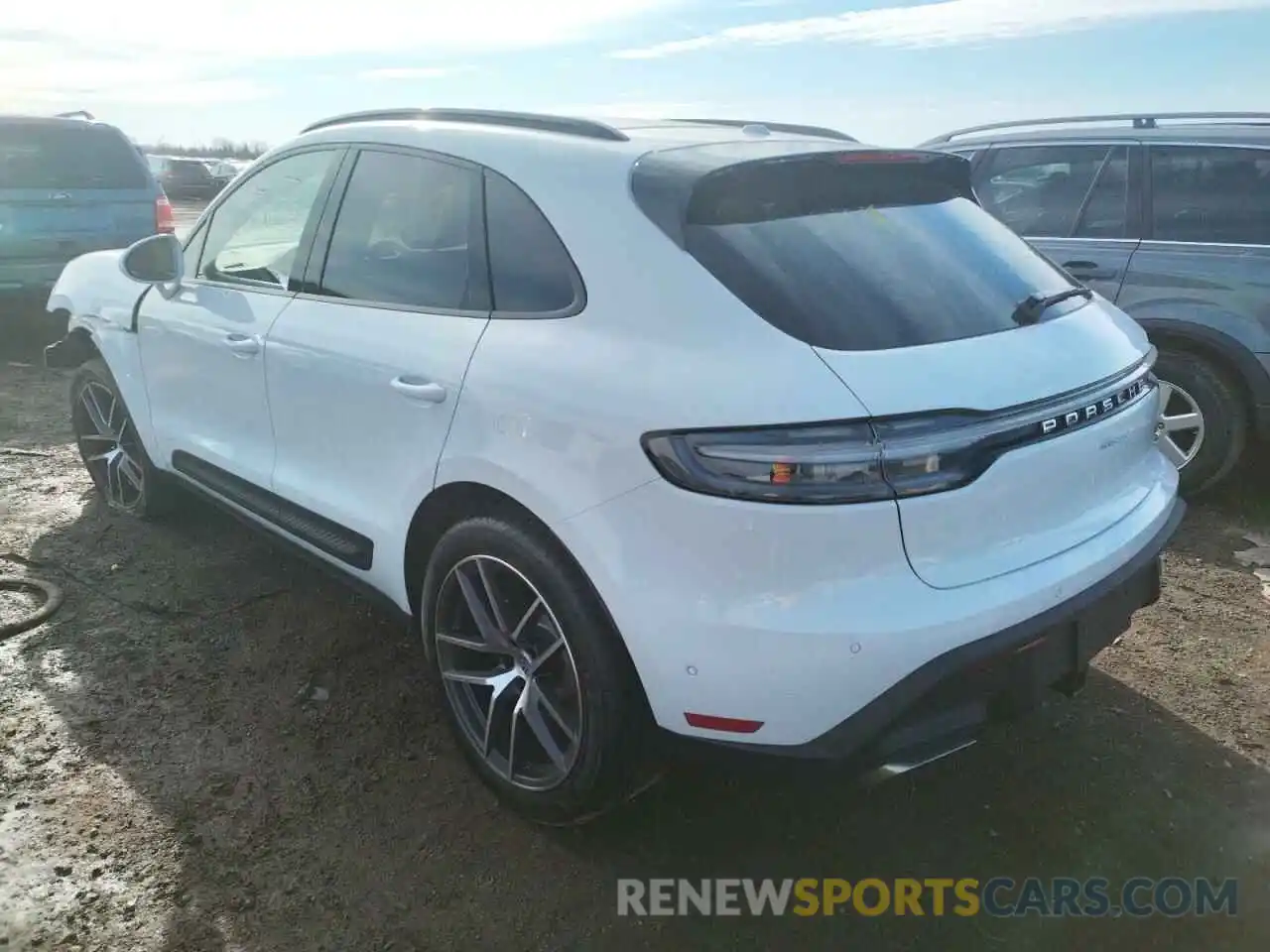 3 Photograph of a damaged car WP1AA2A57NLB05436 PORSCHE MACAN 2022