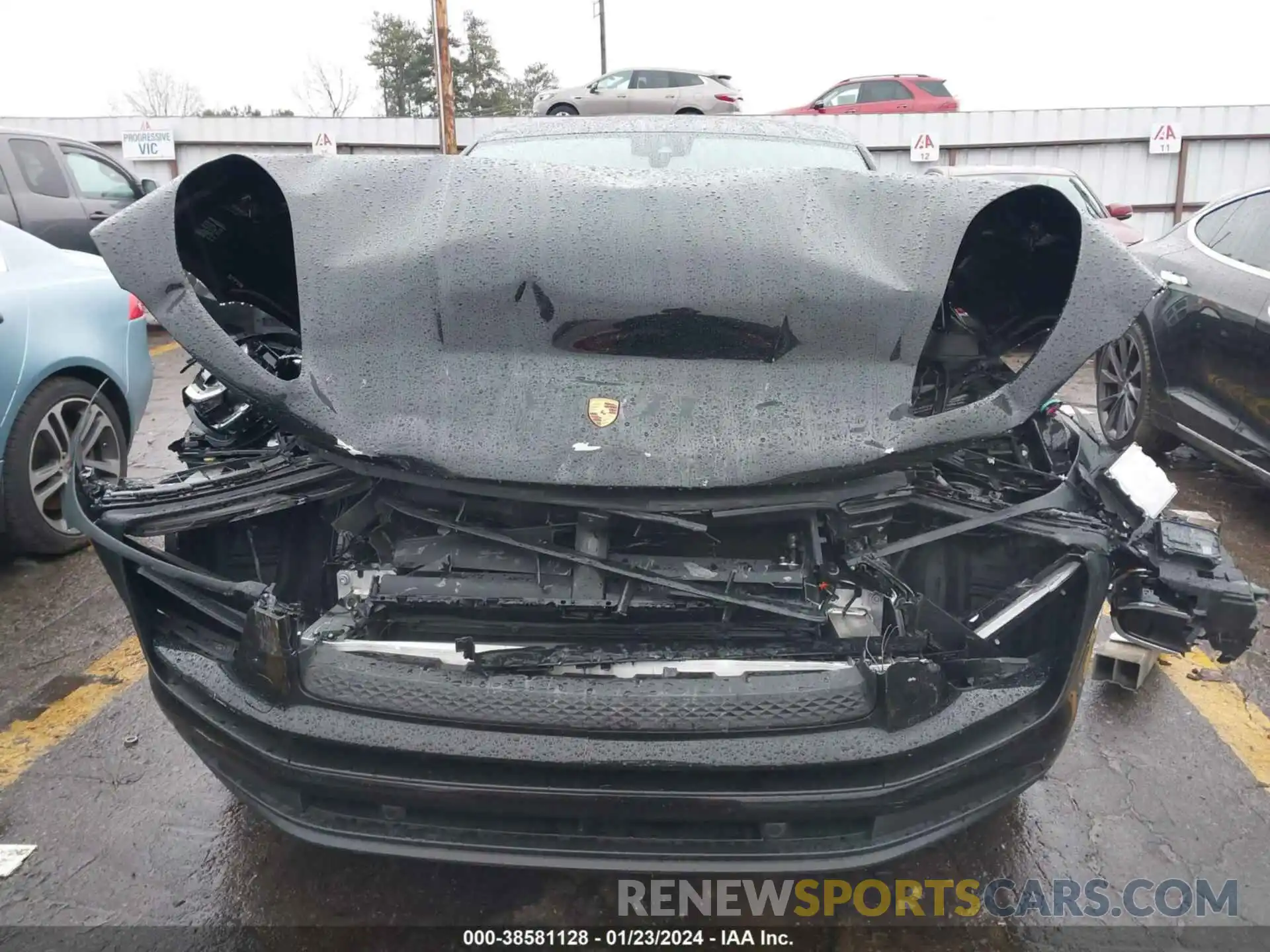 12 Photograph of a damaged car WP1AA2A59NLB01386 PORSCHE MACAN 2022