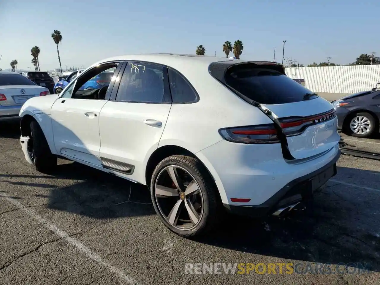 3 Photograph of a damaged car WP1AG2A52NLB22532 PORSCHE MACAN 2022