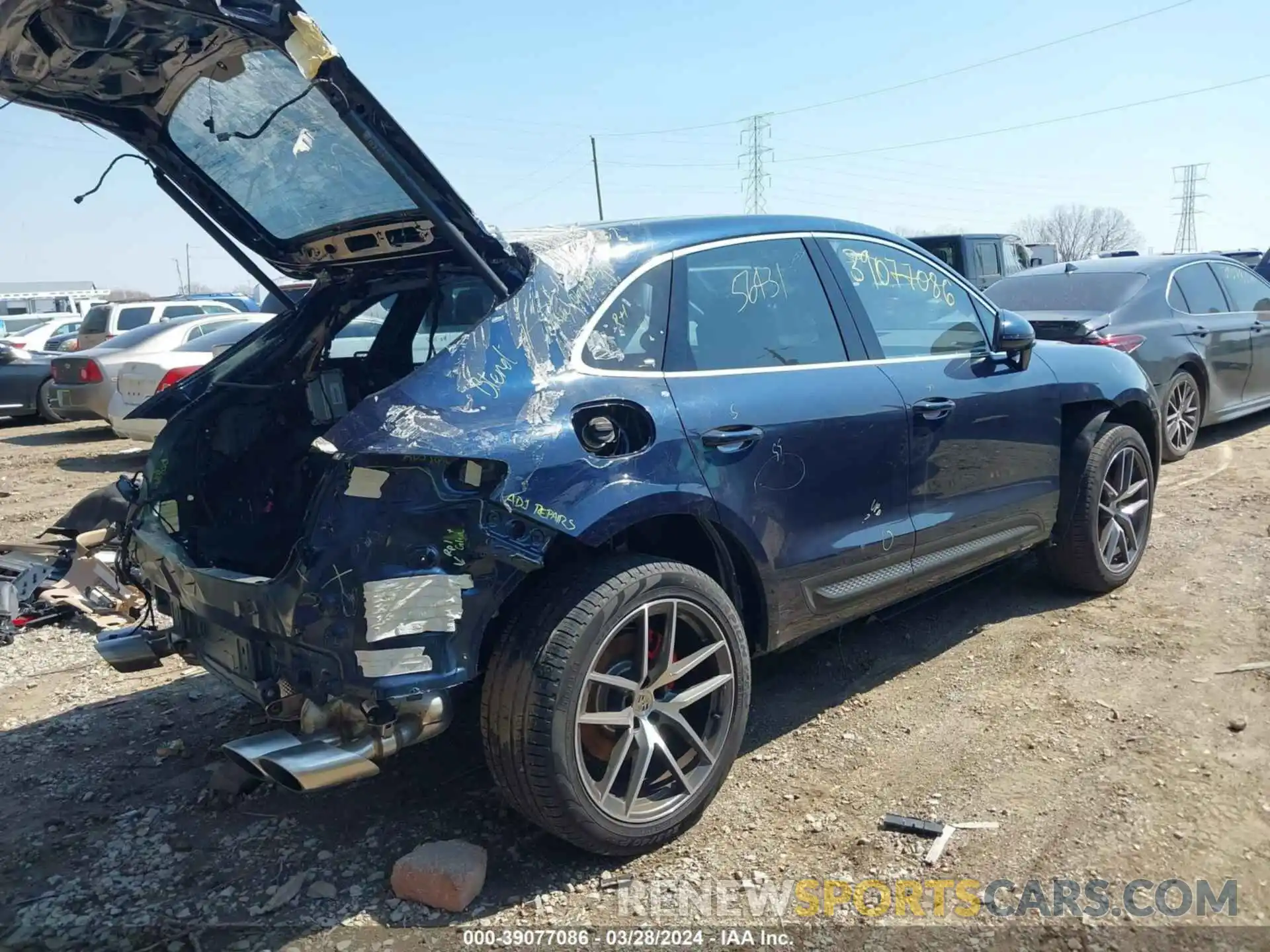 4 Photograph of a damaged car WP1AG2A56NLB22775 PORSCHE MACAN 2022