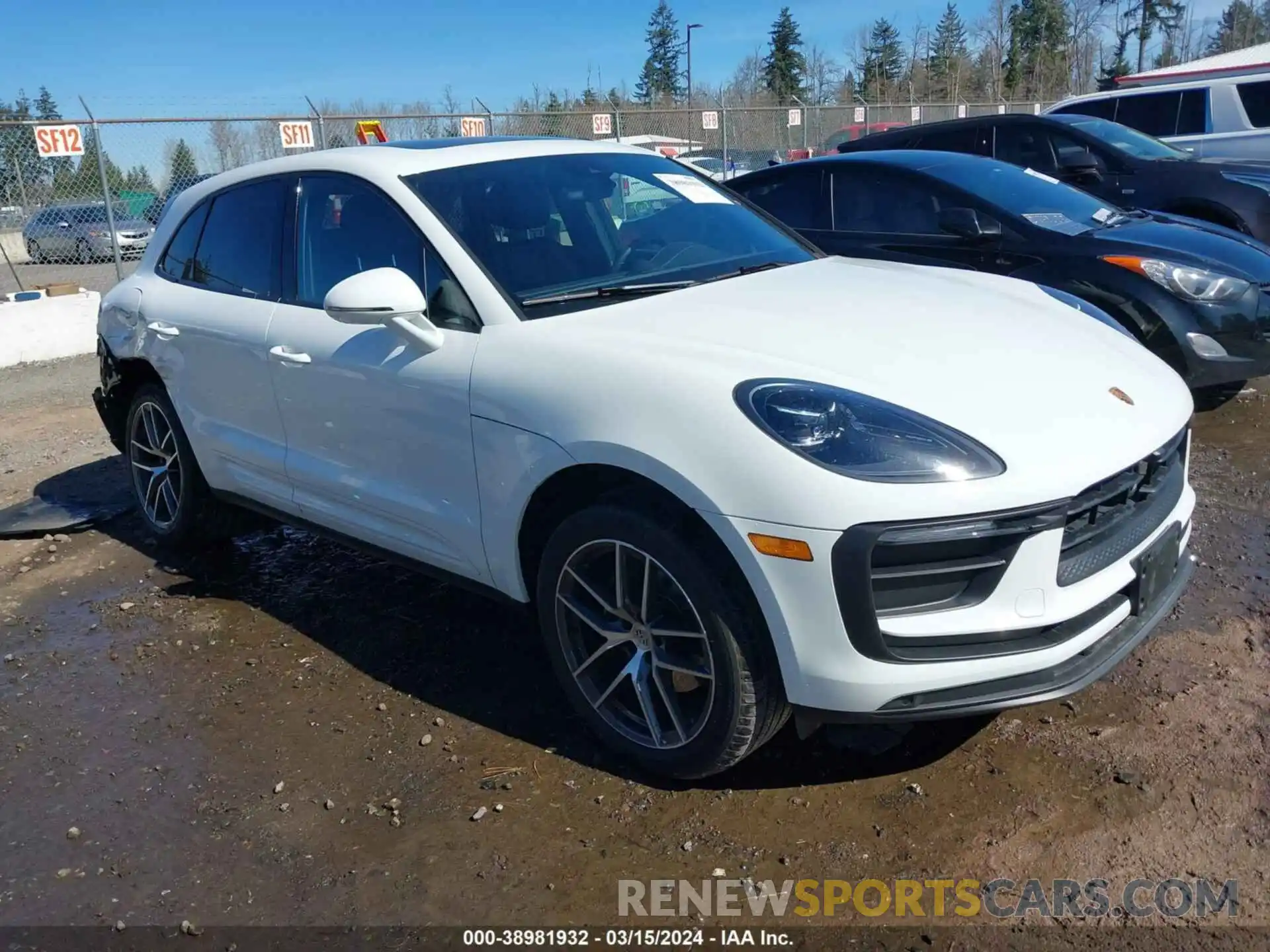 1 Photograph of a damaged car WP1AA2A53PLB12015 PORSCHE MACAN 2023