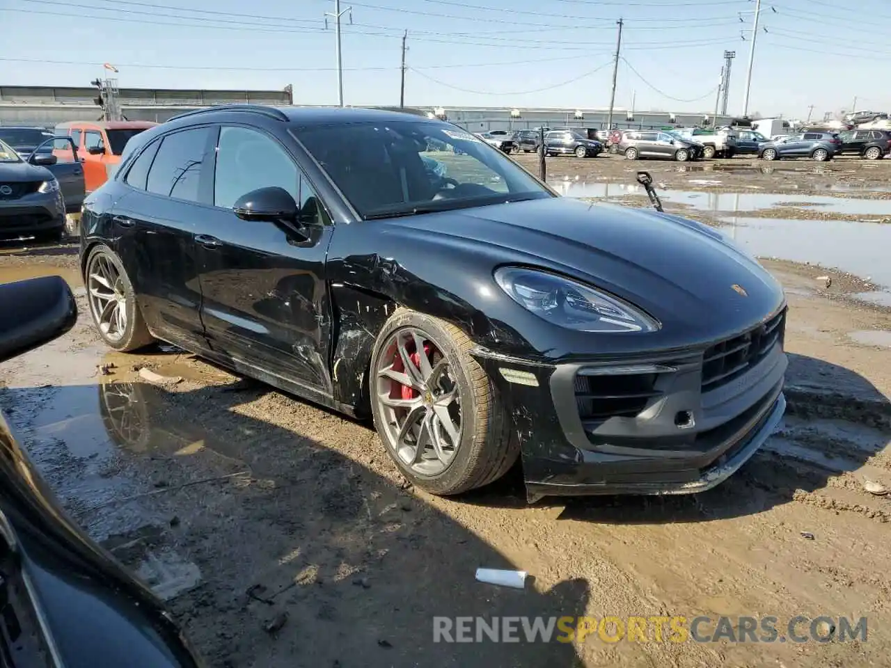 4 Photograph of a damaged car WP1AF2A52RLB55555 PORSCHE MACAN 2024