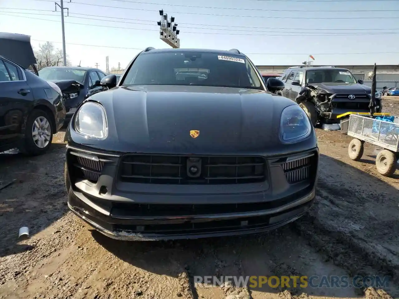 5 Photograph of a damaged car WP1AF2A52RLB55555 PORSCHE MACAN 2024