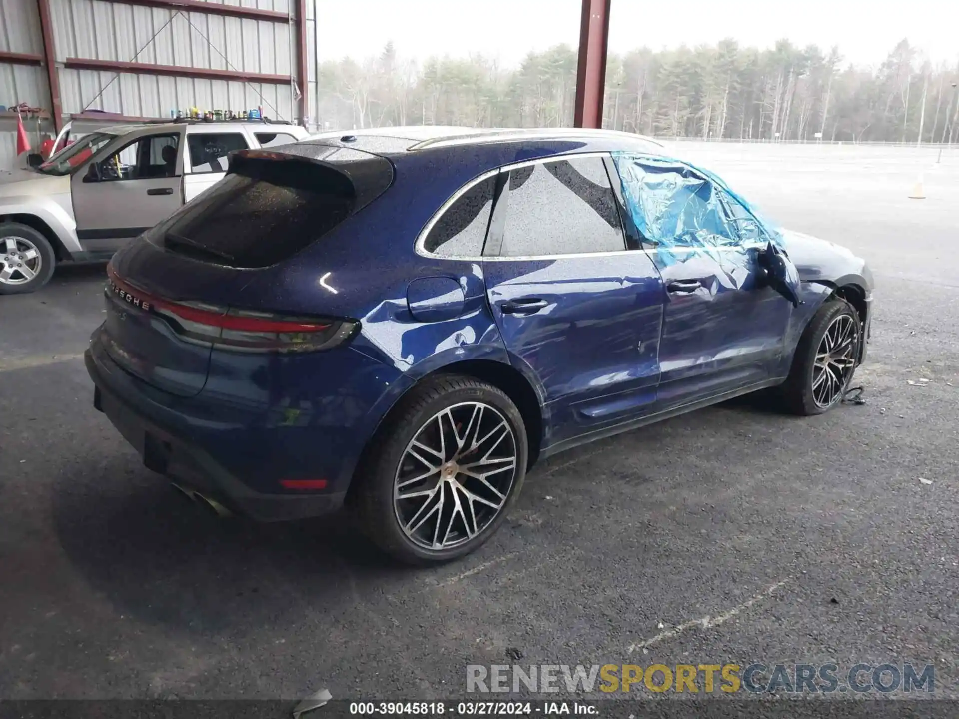 4 Photograph of a damaged car WP1AG2A51RLB35035 PORSCHE MACAN 2024