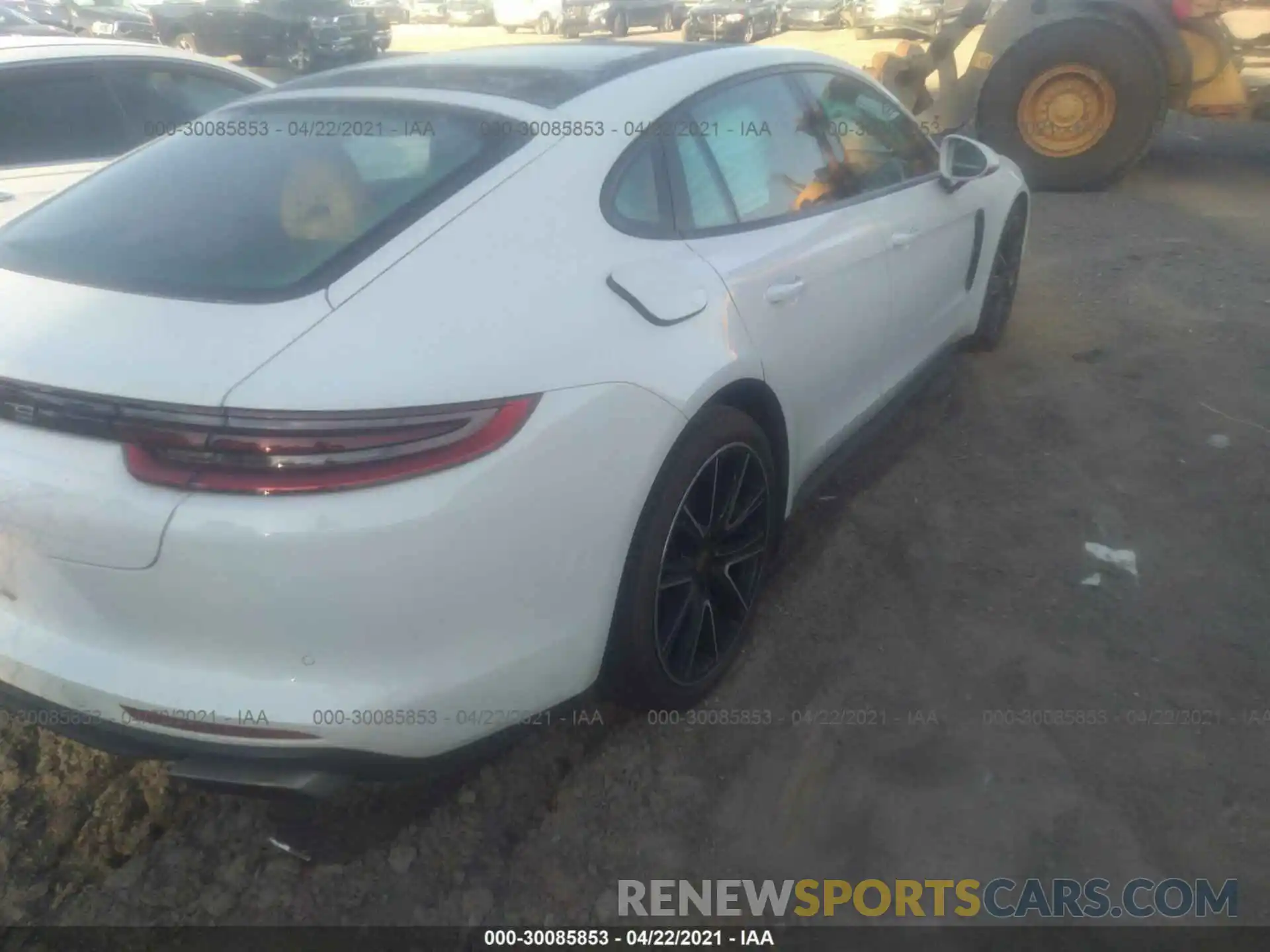 4 Photograph of a damaged car WP0AA2A71KL100604 PORSCHE PANAMERA 2019