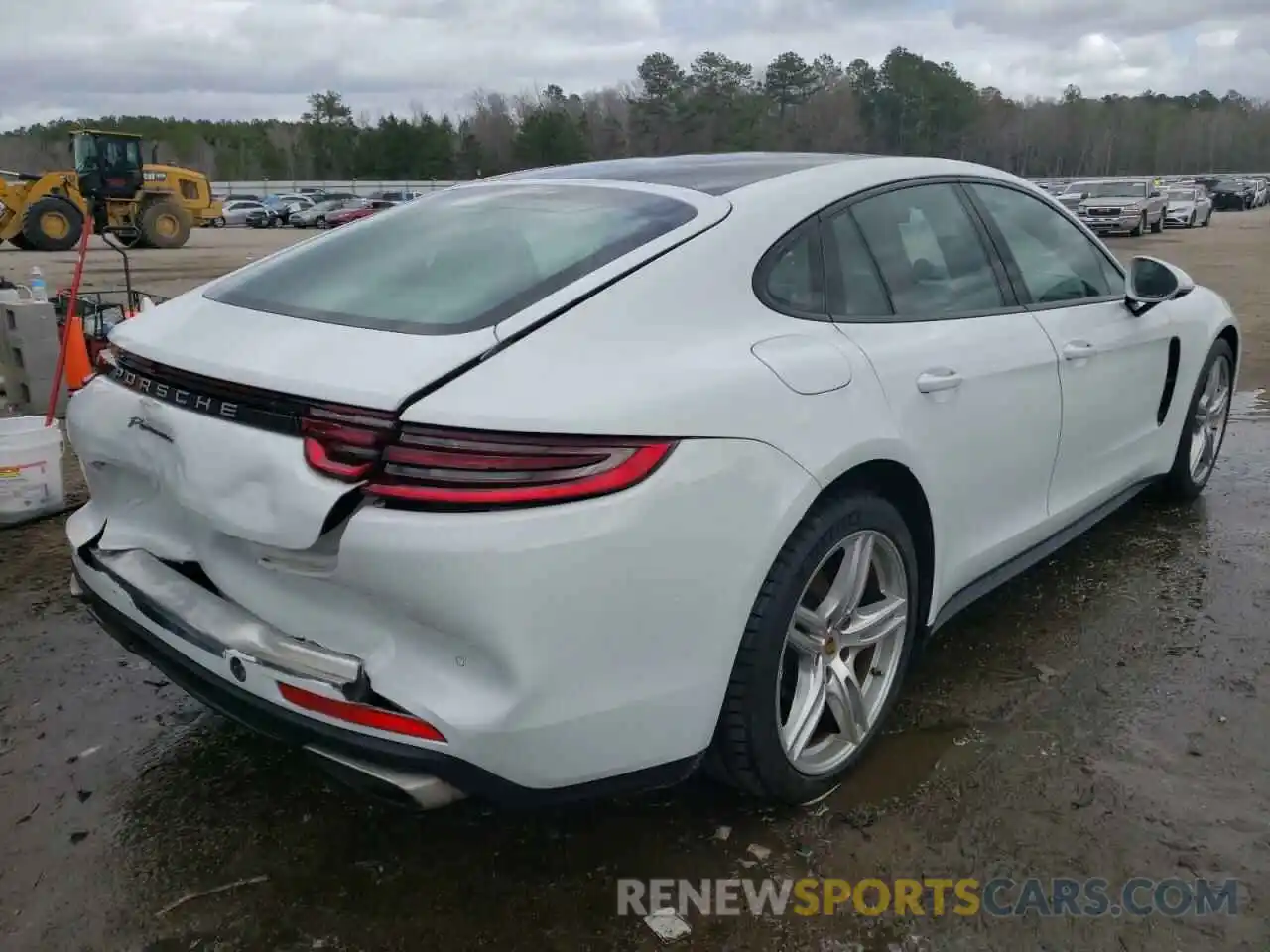 4 Photograph of a damaged car WP0AA2A7XKL100892 PORSCHE PANAMERA 2019