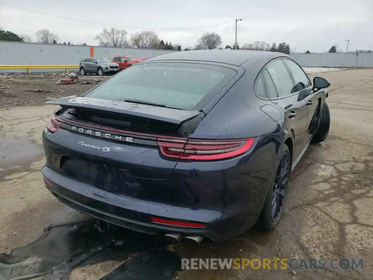 4 Photograph of a damaged car WP0AB2A74KL128281 PORSCHE PANAMERA 2019