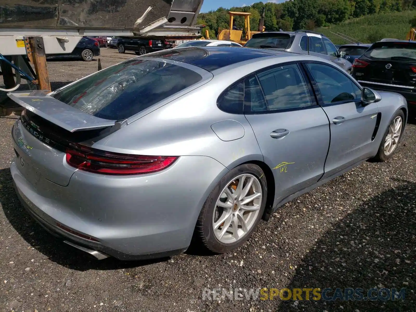 4 Photograph of a damaged car WP0AE2A70KL123571 PORSCHE PANAMERA 2019