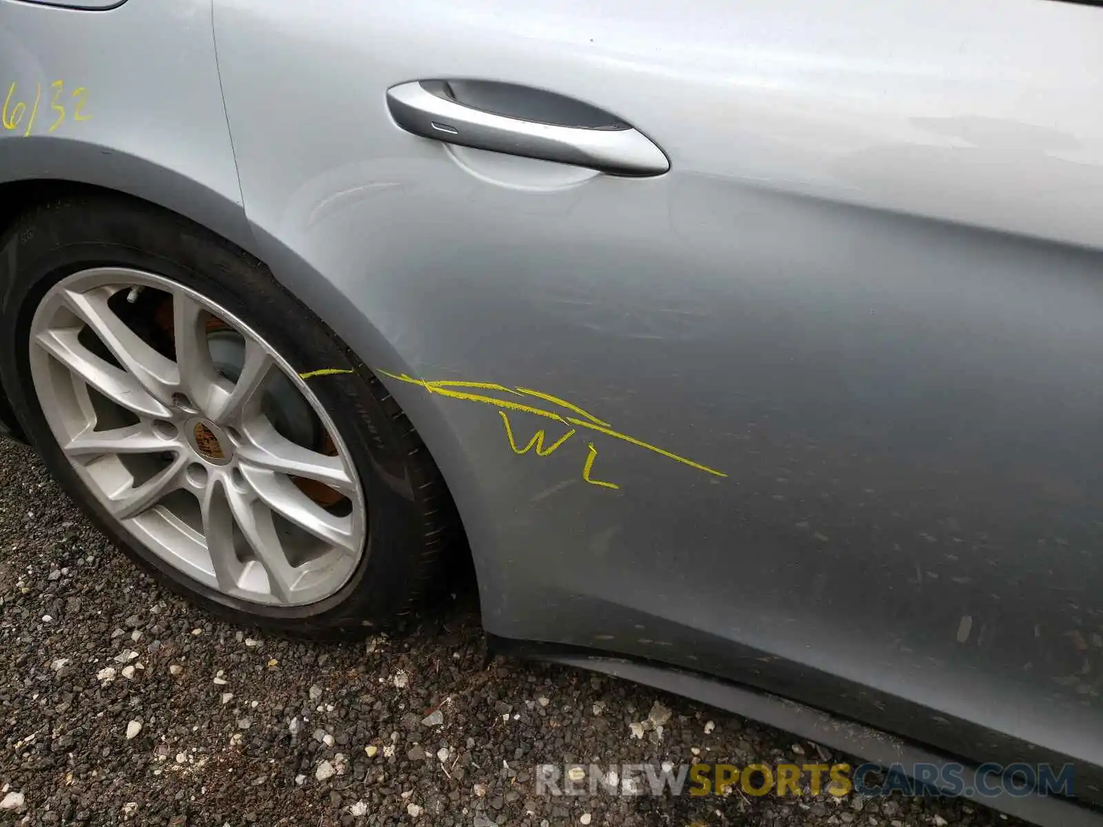 9 Photograph of a damaged car WP0AE2A70KL123571 PORSCHE PANAMERA 2019