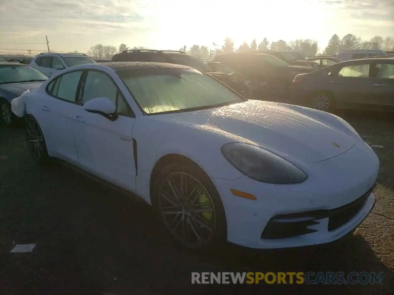 1 Photograph of a damaged car WP0AE2A78KL123477 PORSCHE PANAMERA 2019