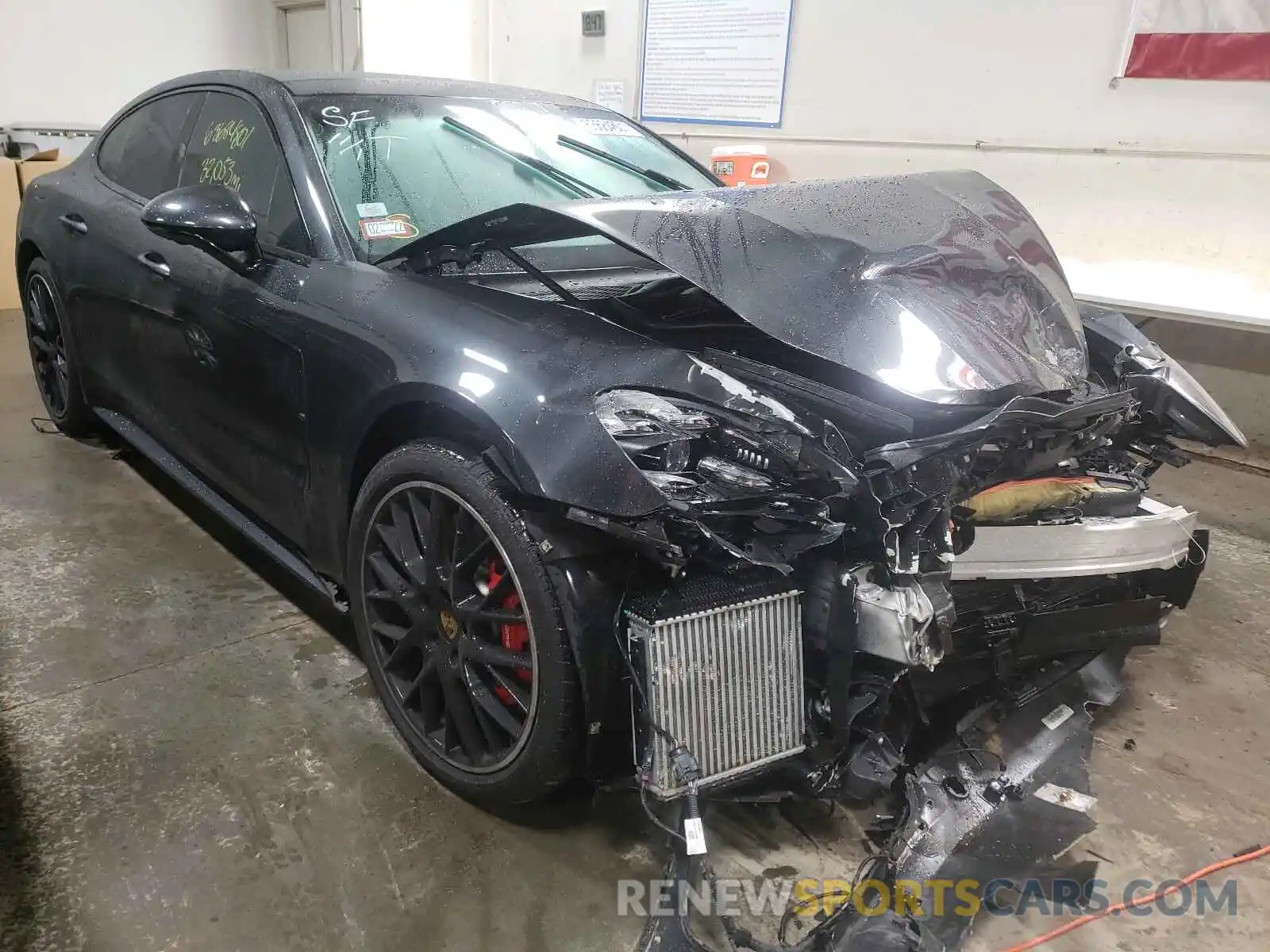 1 Photograph of a damaged car WP0AF2A74KL145361 PORSCHE PANAMERA 2019