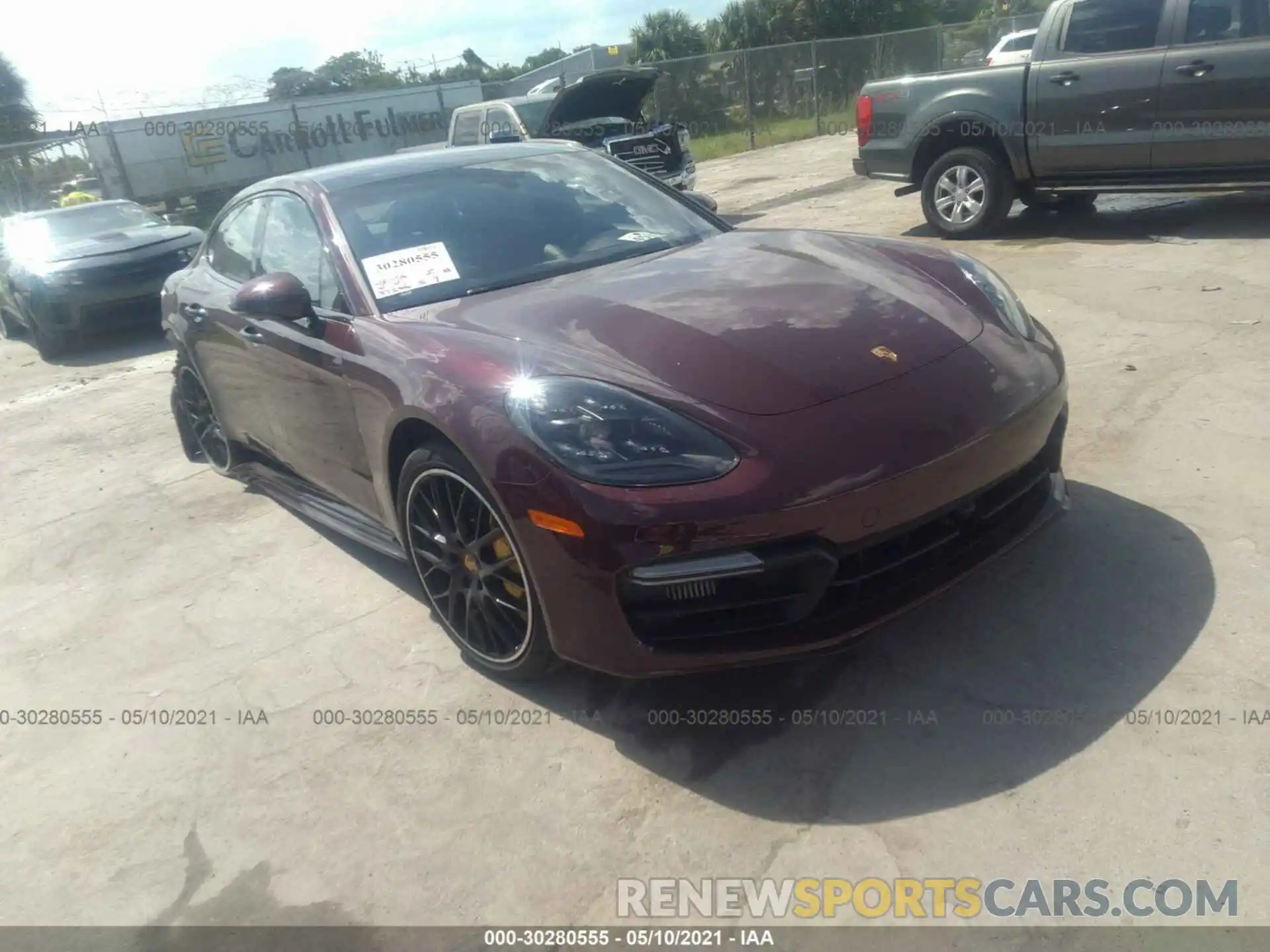 1 Photograph of a damaged car WP0AF2A78KL145394 PORSCHE PANAMERA 2019