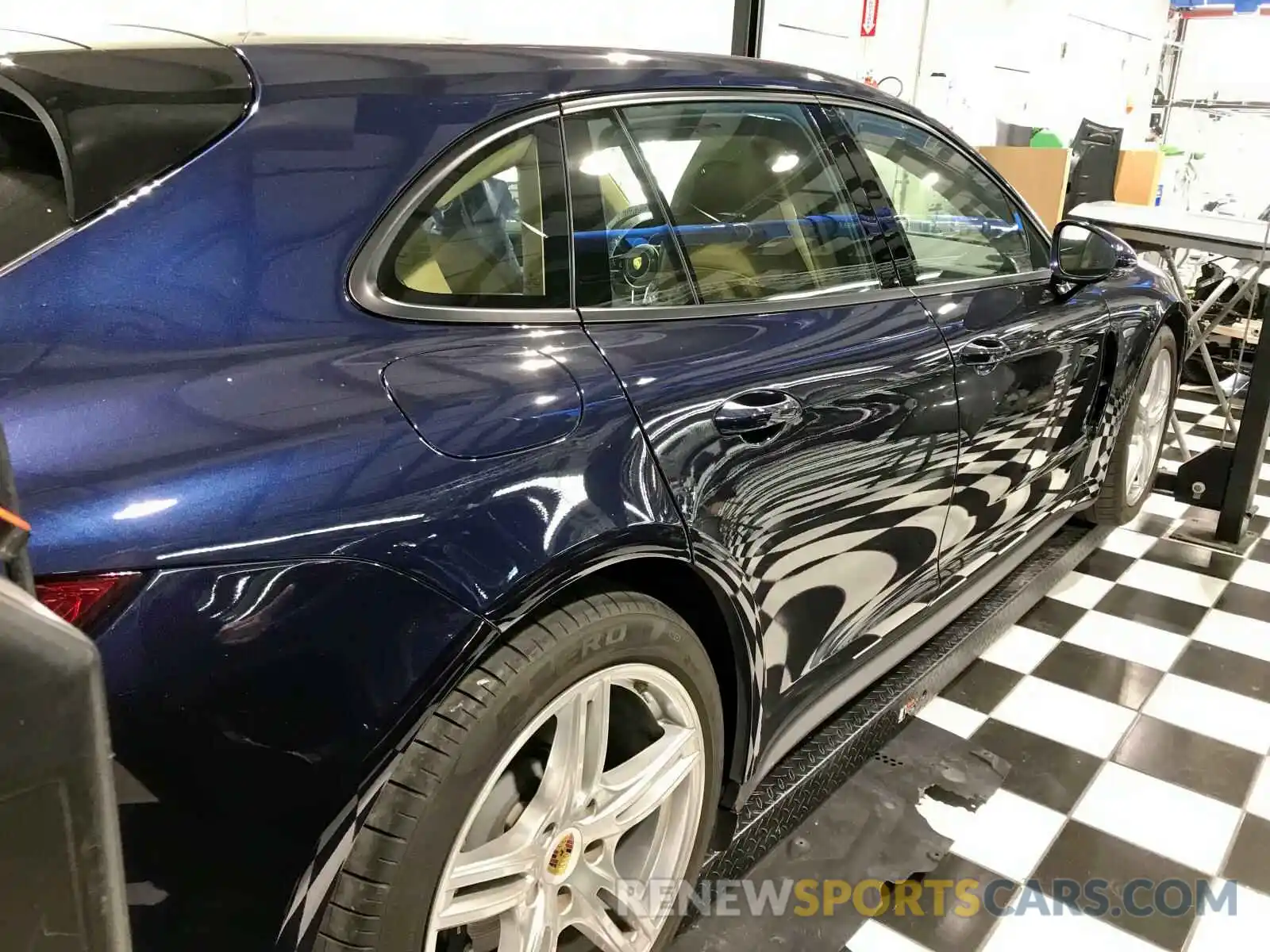 4 Photograph of a damaged car WP0CA2A73KL170081 PORSCHE PANAMERA 2019