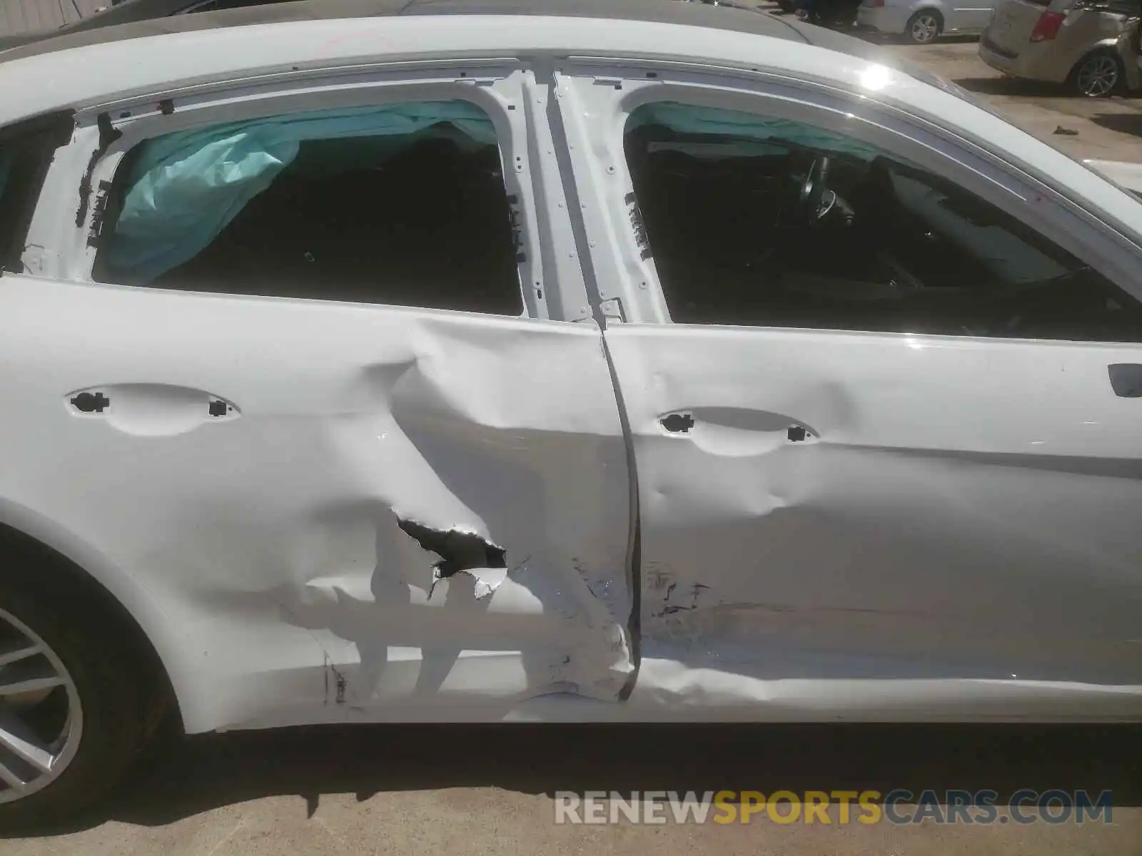9 Photograph of a damaged car WP0AA2A71LL103746 PORSCHE PANAMERA 2020