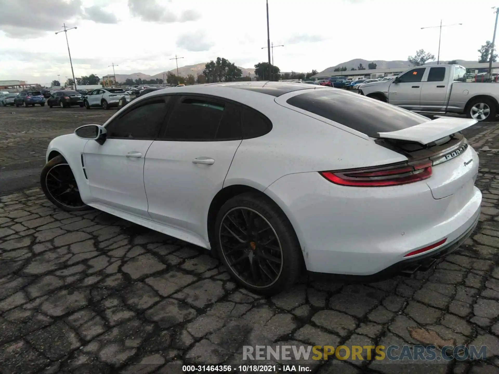 3 Photograph of a damaged car WP0AA2A74LL102378 PORSCHE PANAMERA 2020