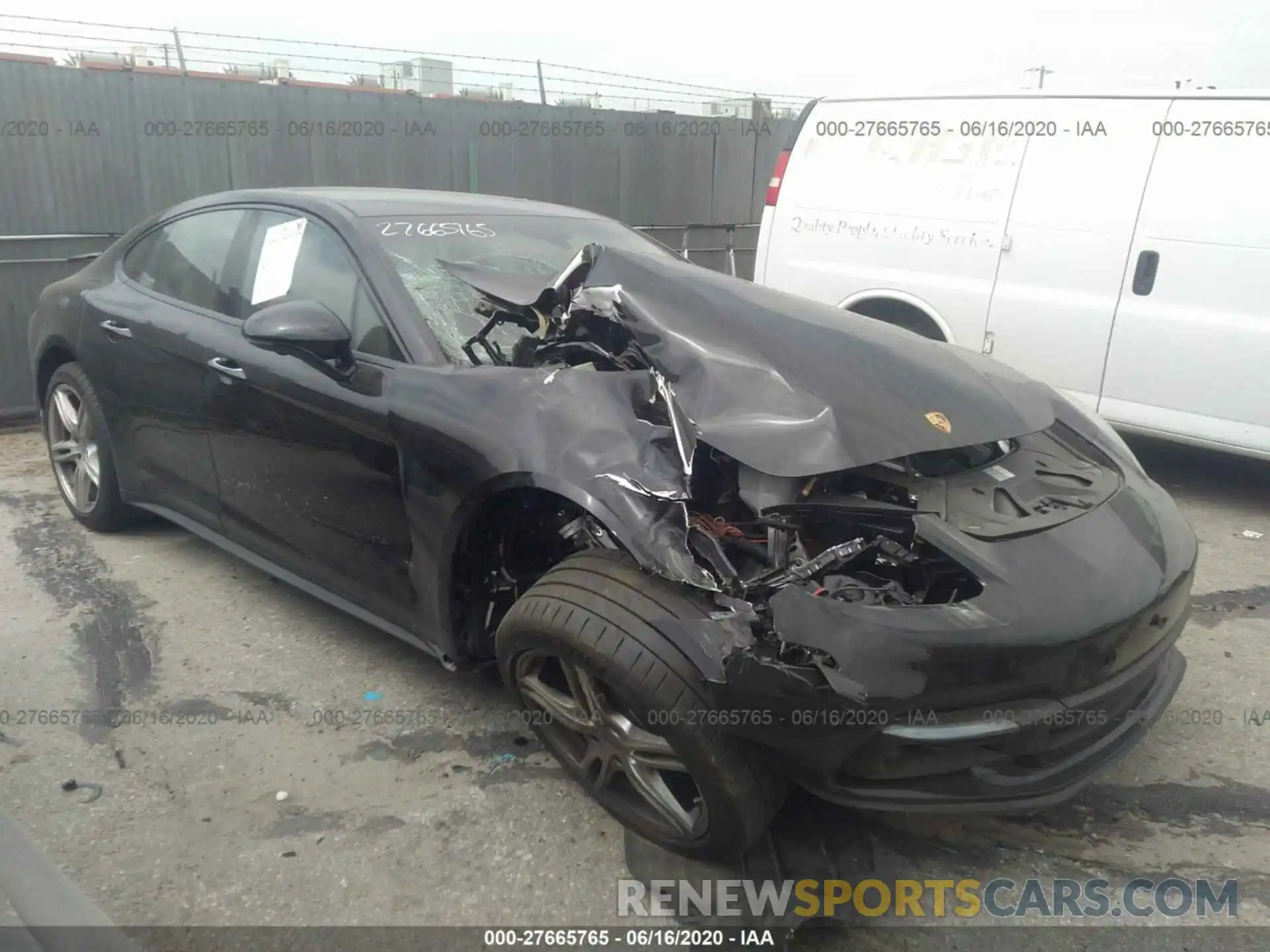 1 Photograph of a damaged car WP0AA2A76LL100437 PORSCHE PANAMERA 2020