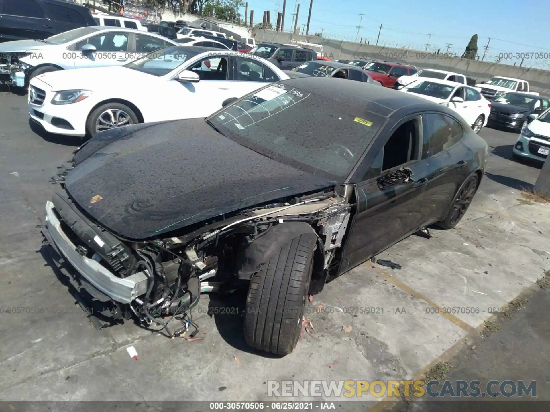 2 Photograph of a damaged car WP0AA2A76LL103130 PORSCHE PANAMERA 2020