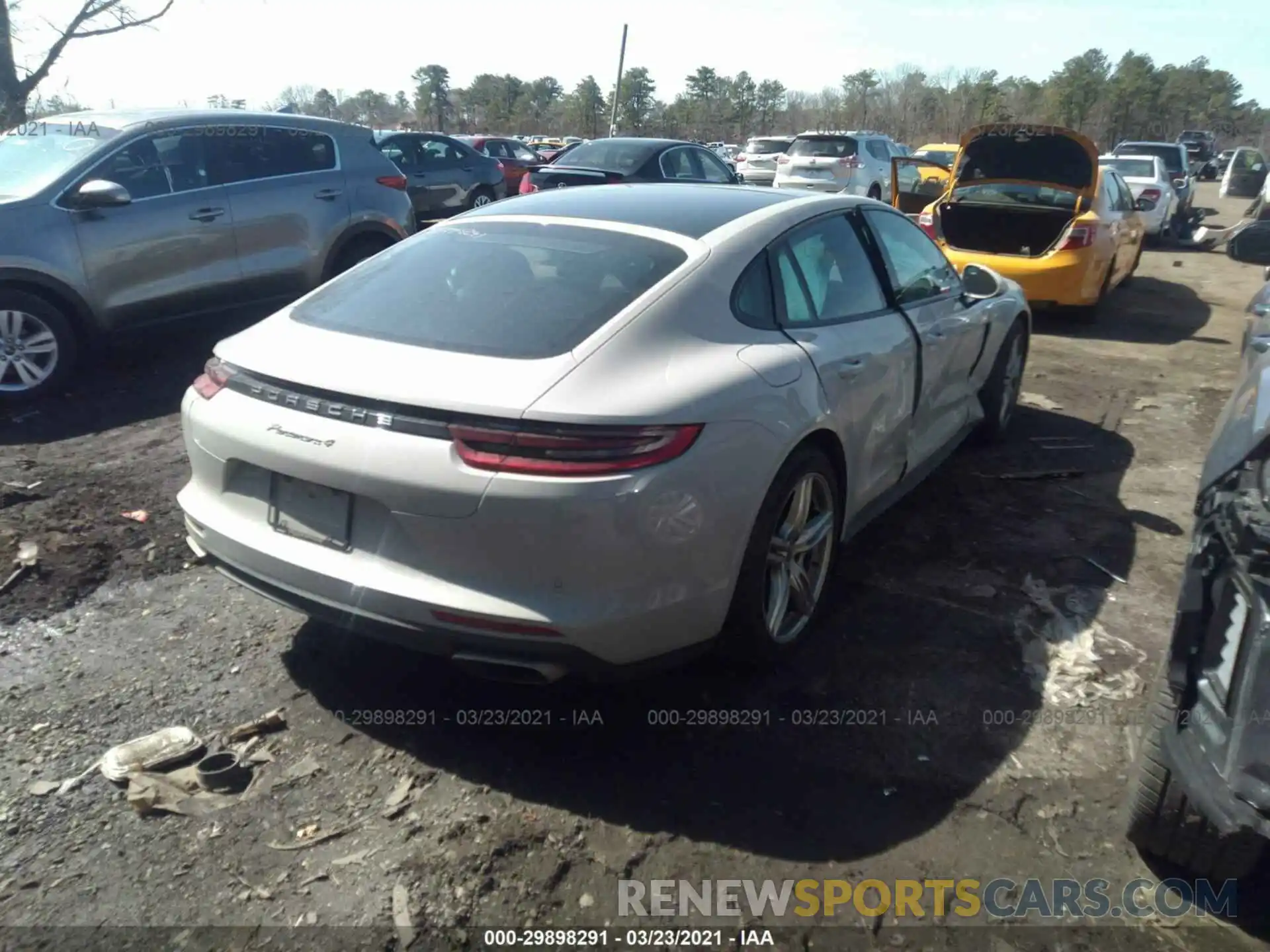 4 Photograph of a damaged car WP0AA2A77LL100026 PORSCHE PANAMERA 2020