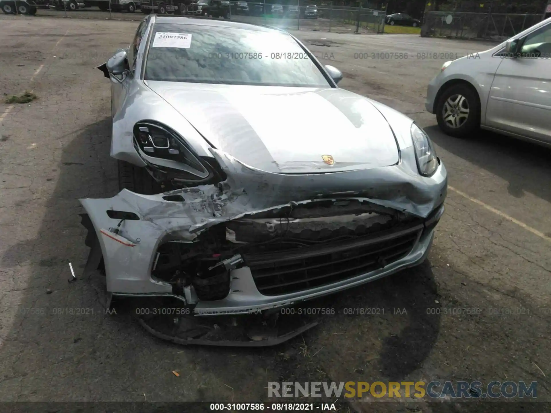 6 Photograph of a damaged car WP0AB2A70LL140395 PORSCHE PANAMERA 2020