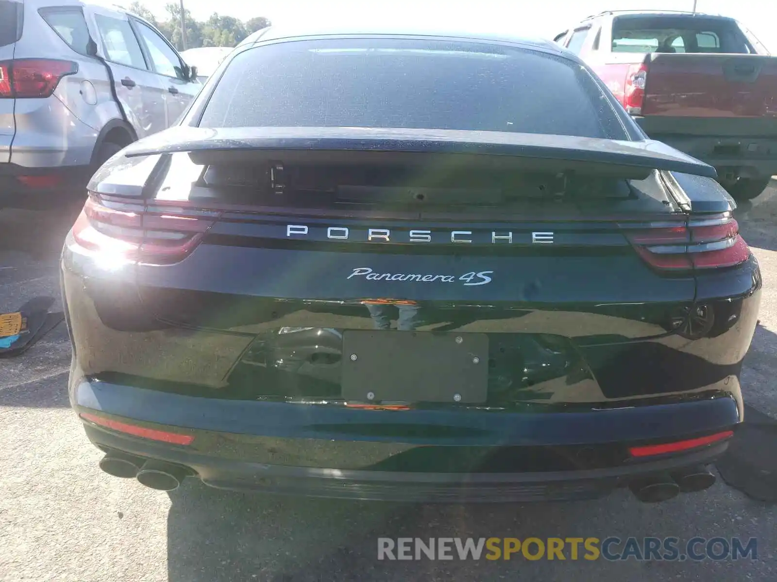 9 Photograph of a damaged car WP0AB2A70LL140901 PORSCHE PANAMERA 2020