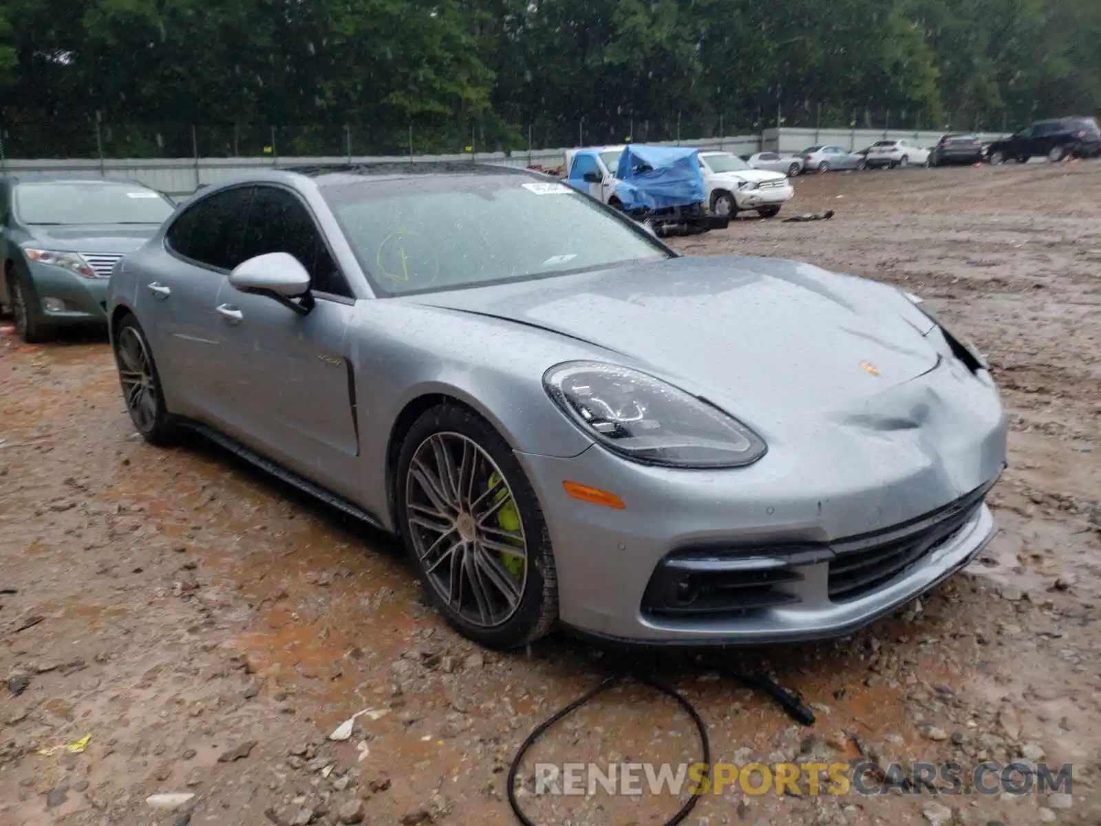 1 Photograph of a damaged car WP0AE2A70LL130893 PORSCHE PANAMERA 2020