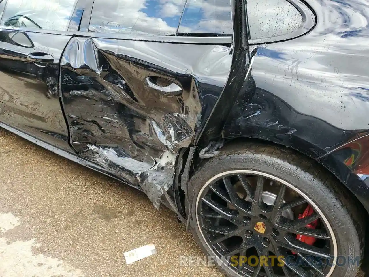 9 Photograph of a damaged car WP0AF2A79LL150007 PORSCHE PANAMERA 2020