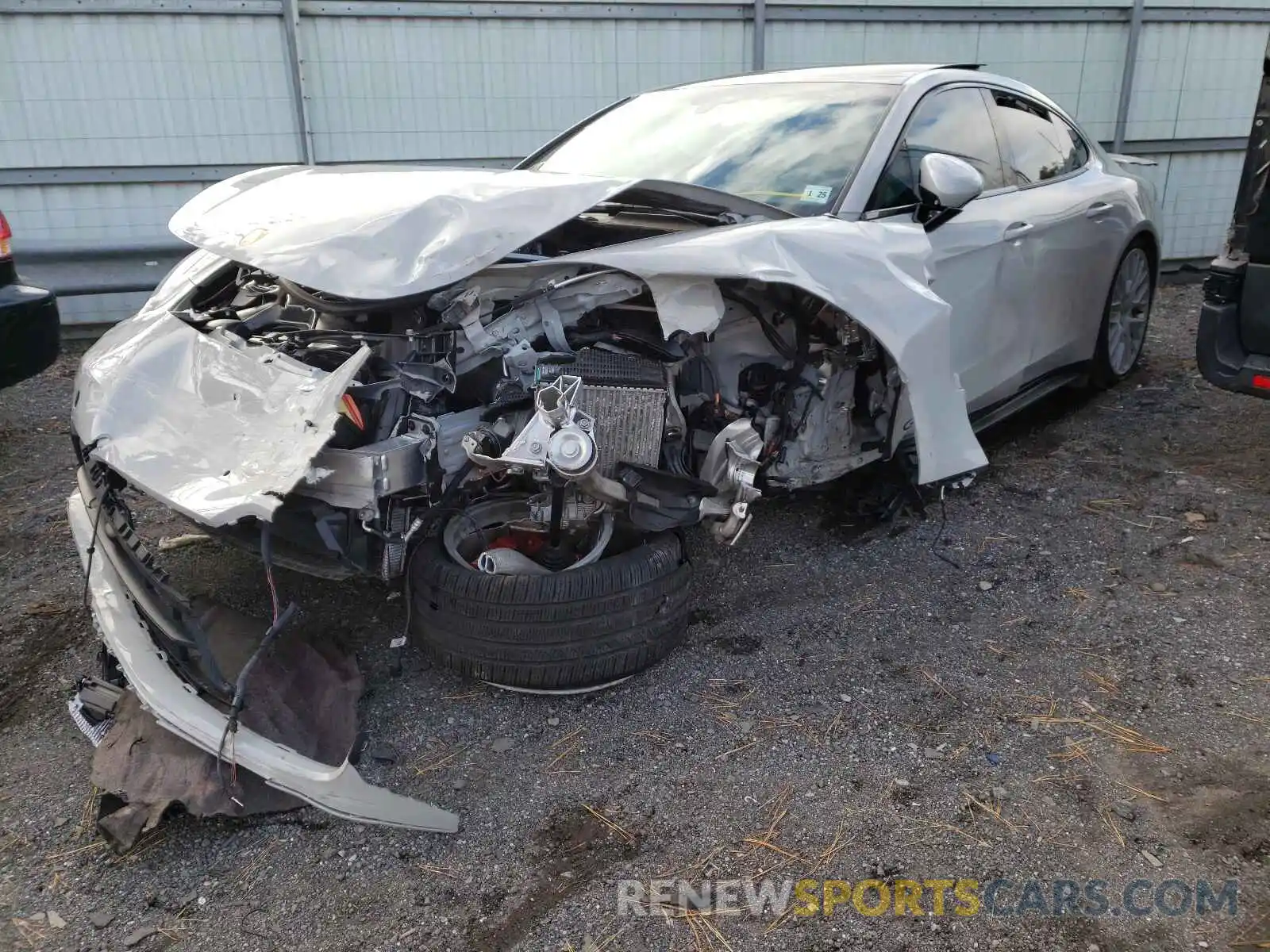 2 Photograph of a damaged car WP0AG2A71LL145963 PORSCHE PANAMERA 2020