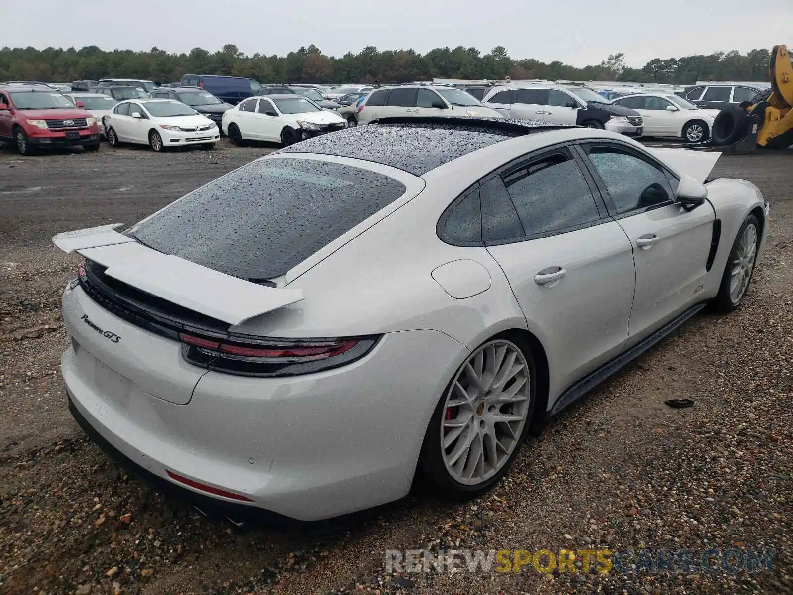 4 Photograph of a damaged car WP0AG2A71LL145963 PORSCHE PANAMERA 2020