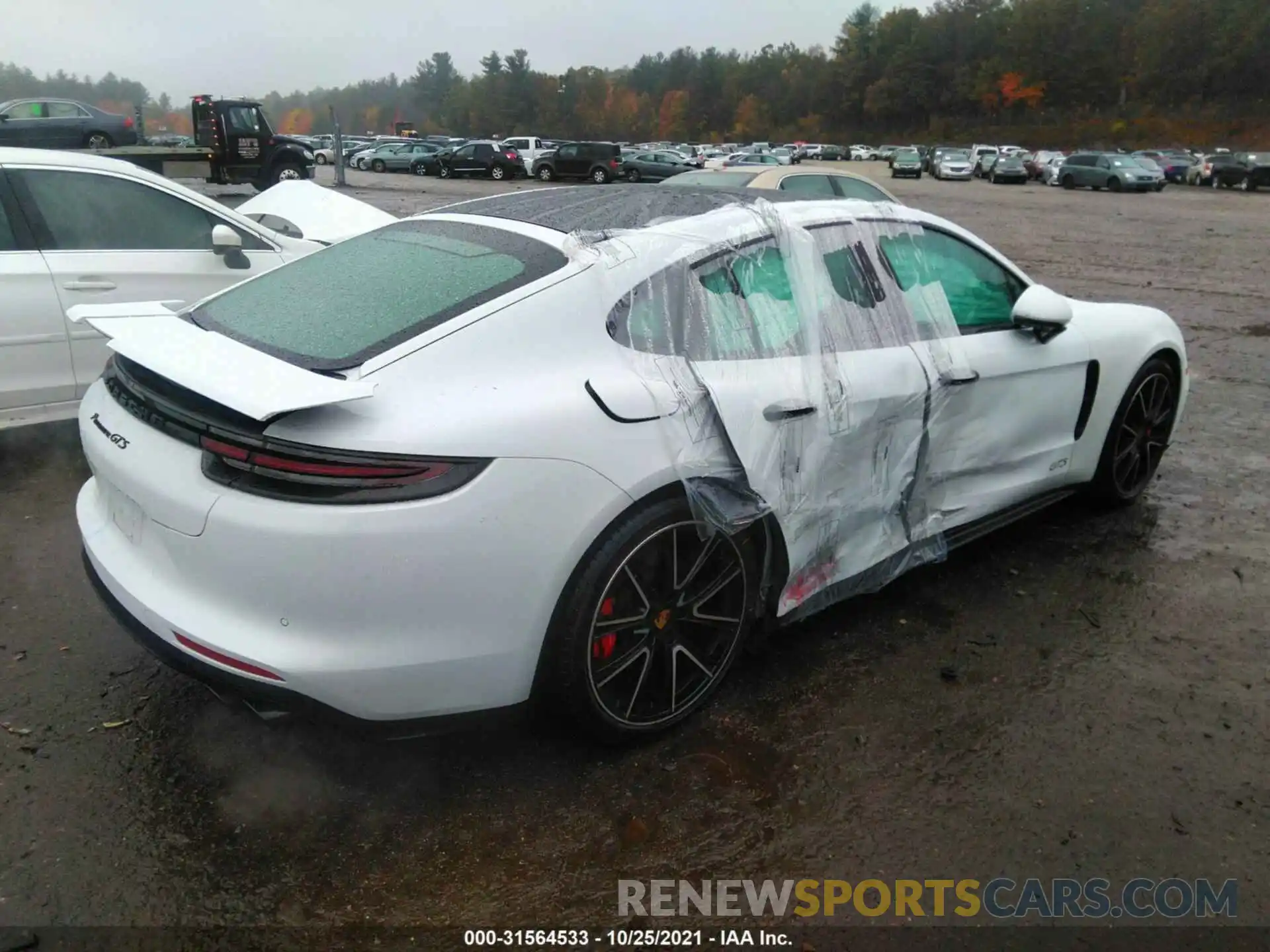 4 Photograph of a damaged car WP0AG2A7XLL146528 PORSCHE PANAMERA 2020