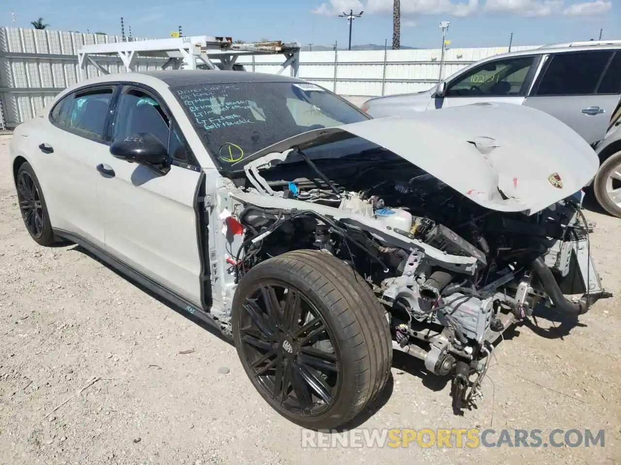 1 Photograph of a damaged car WP0BB2A73LL173007 PORSCHE PANAMERA 2020