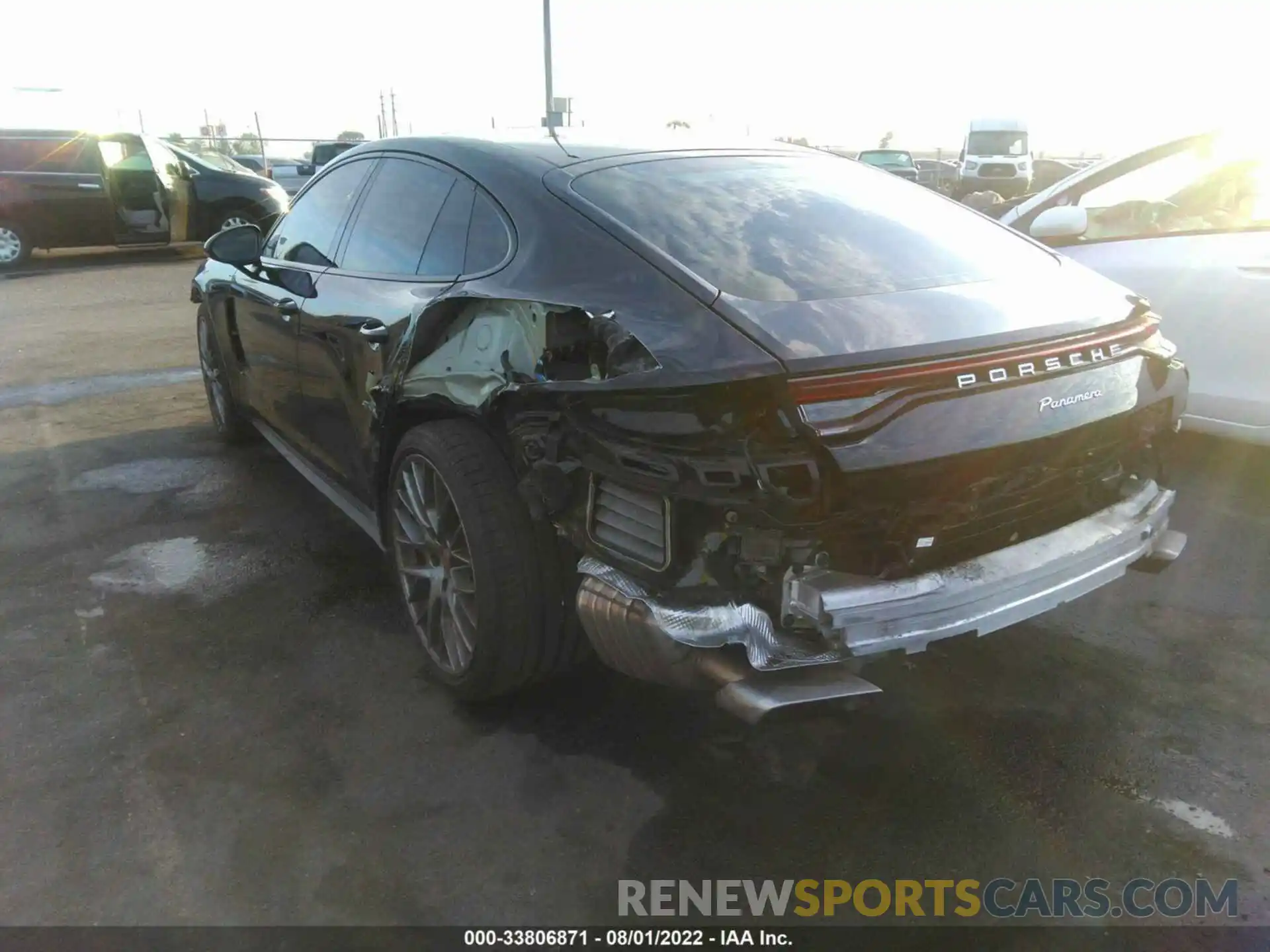 3 Photograph of a damaged car WP0AJ2A70ML112147 PORSCHE PANAMERA 2021