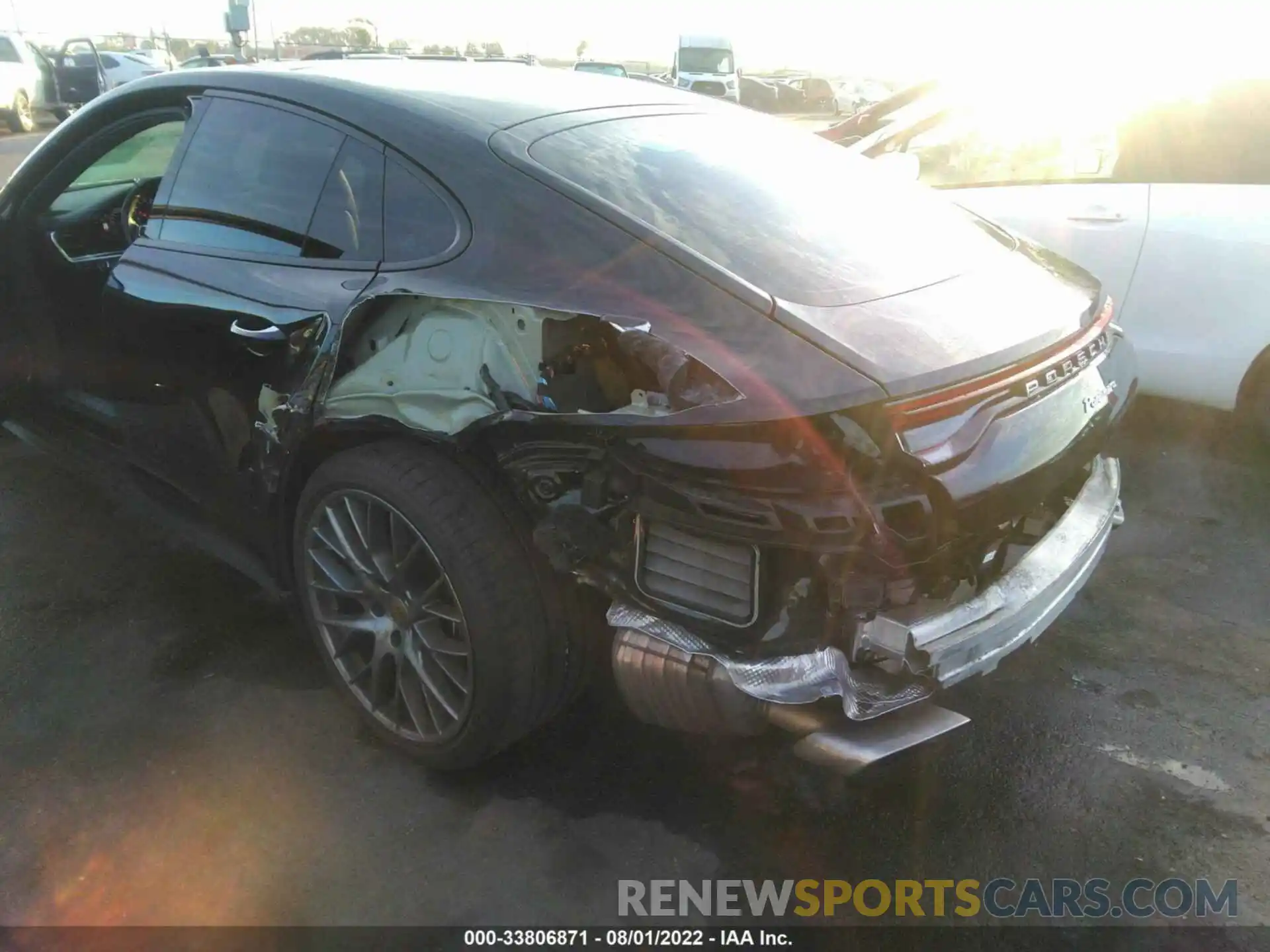 6 Photograph of a damaged car WP0AJ2A70ML112147 PORSCHE PANAMERA 2021