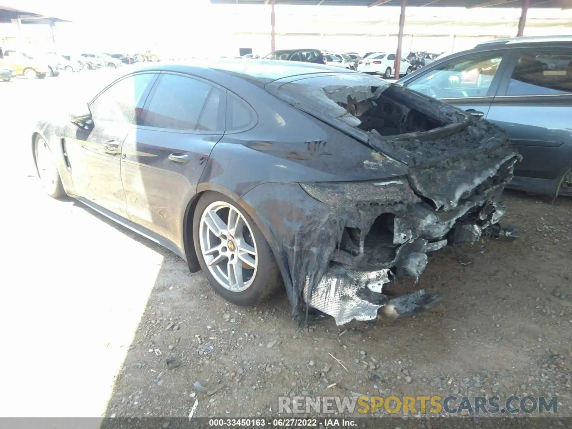 3 Photograph of a damaged car WP0AJ2A75ML118199 PORSCHE PANAMERA 2021