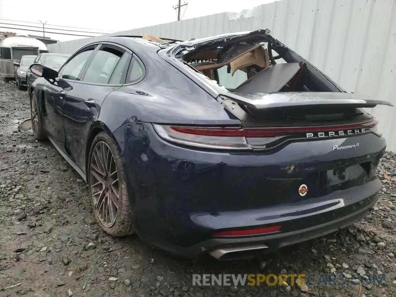 3 Фотография поврежденного автомобиля WP0AJ2A76ML114680 PORSCHE PANAMERA 2021