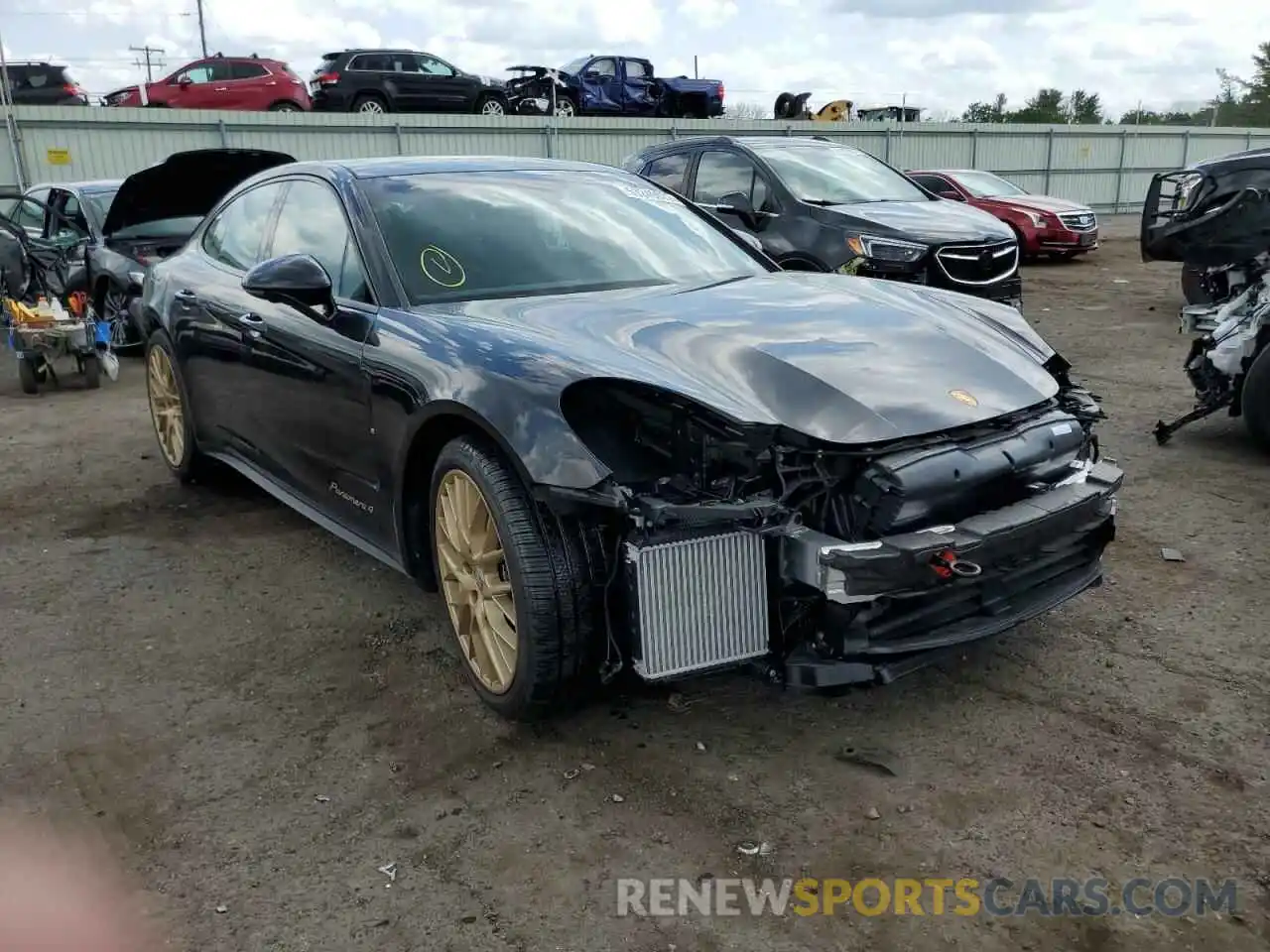 1 Photograph of a damaged car WP0AJ2A77ML115725 PORSCHE PANAMERA 2021