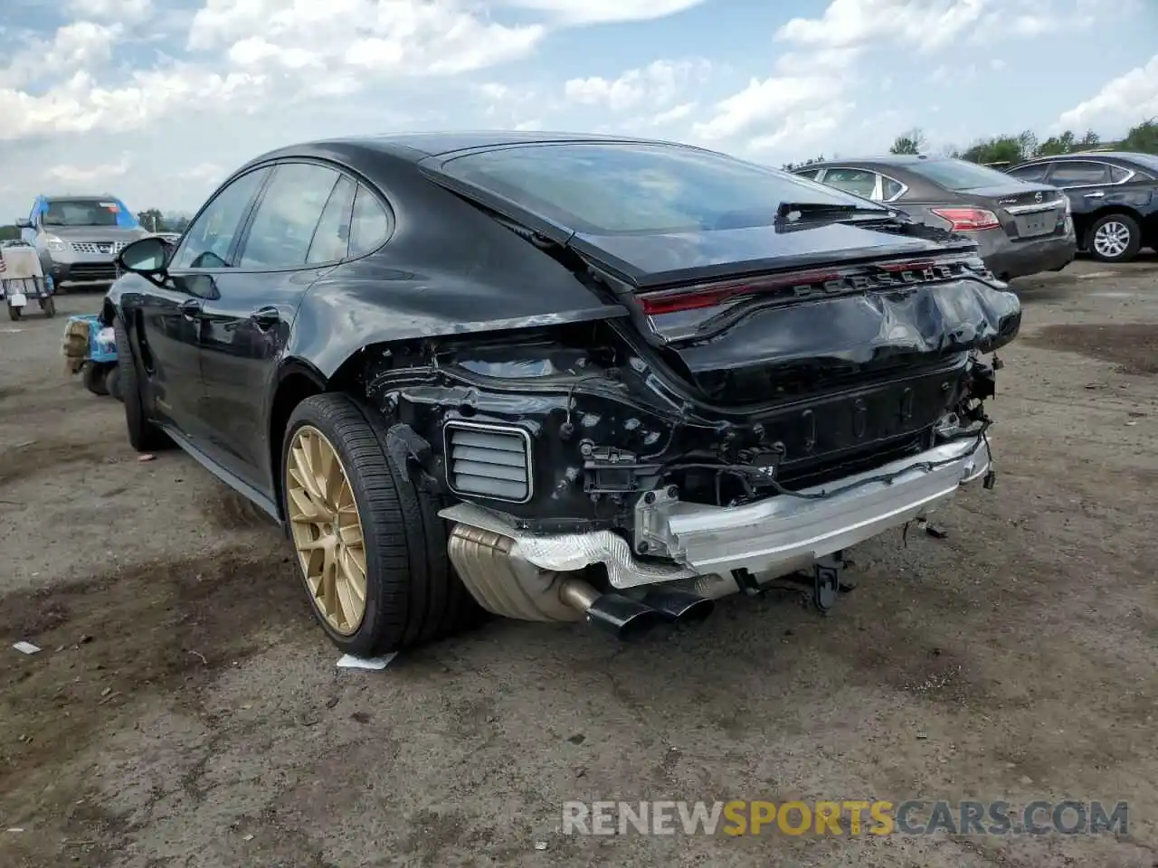 3 Photograph of a damaged car WP0AJ2A77ML115725 PORSCHE PANAMERA 2021