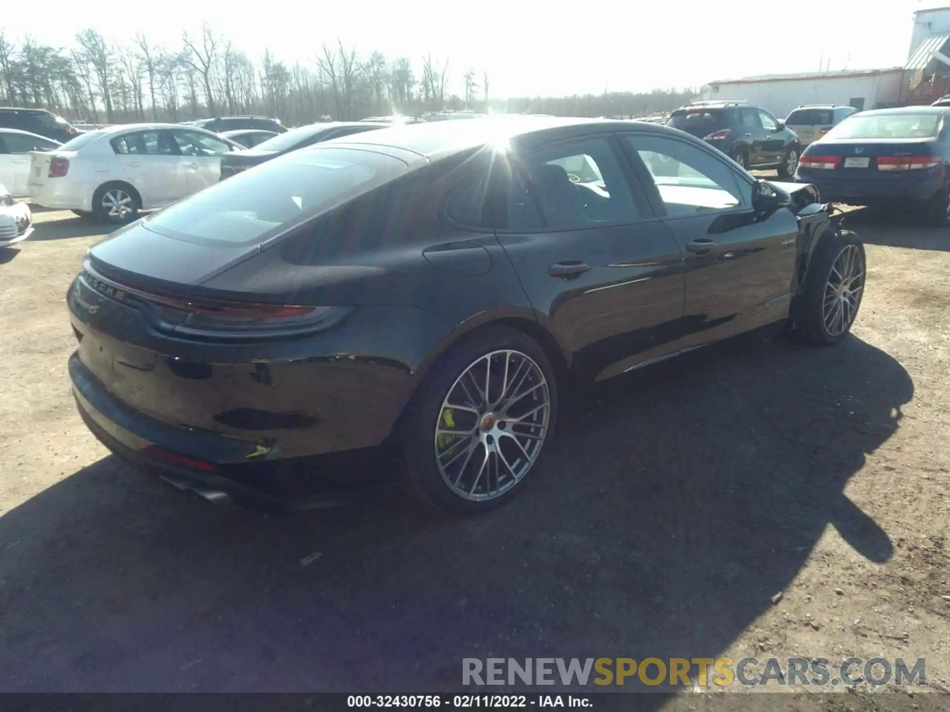 4 Photograph of a damaged car WP0AK2A77ML141674 PORSCHE PANAMERA 2021