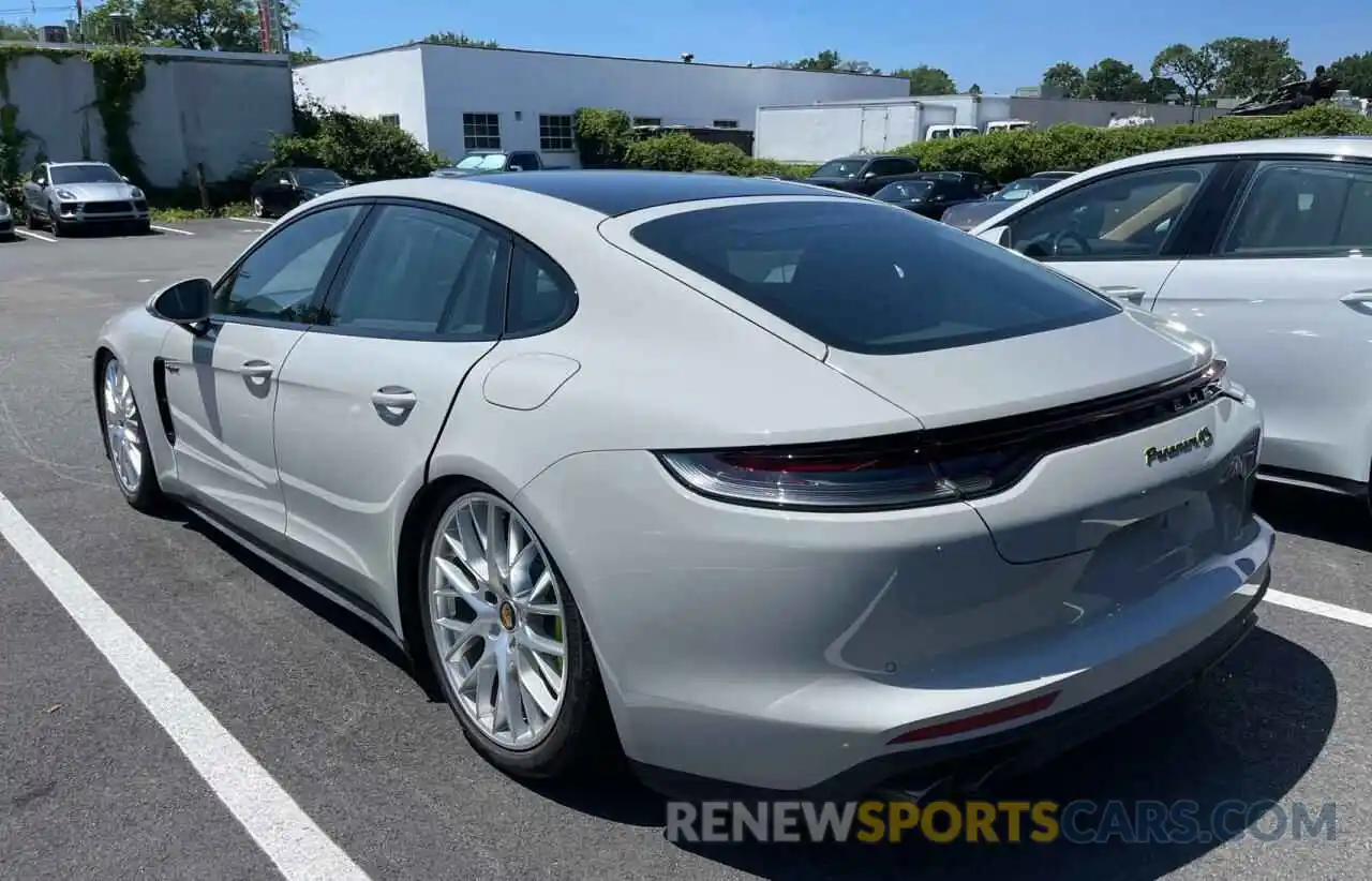 3 Photograph of a damaged car WP0AK2A77ML142338 PORSCHE PANAMERA 2021