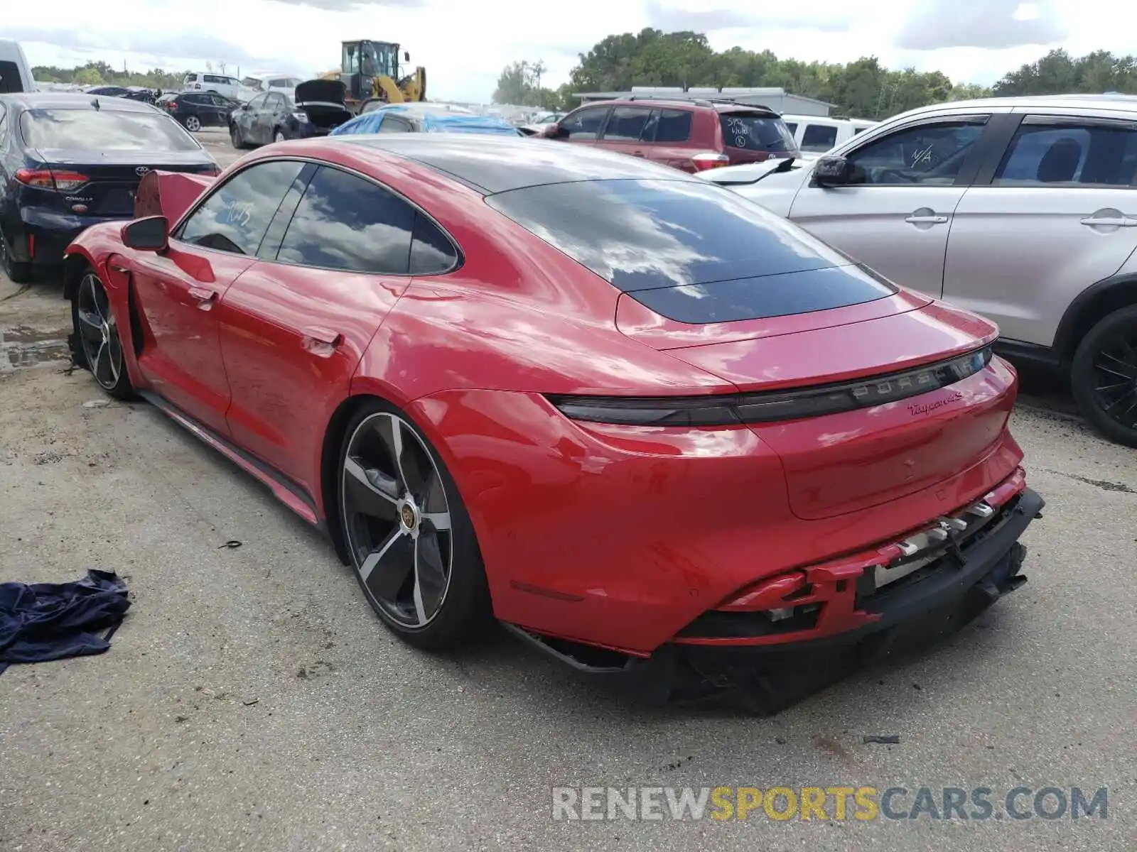 3 Photograph of a damaged car WP0AB2Y12LSA50174 PORSCHE TAYCAN 2020