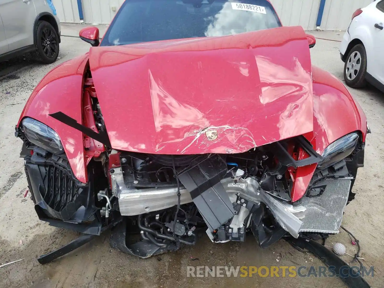 9 Photograph of a damaged car WP0AB2Y12LSA50174 PORSCHE TAYCAN 2020