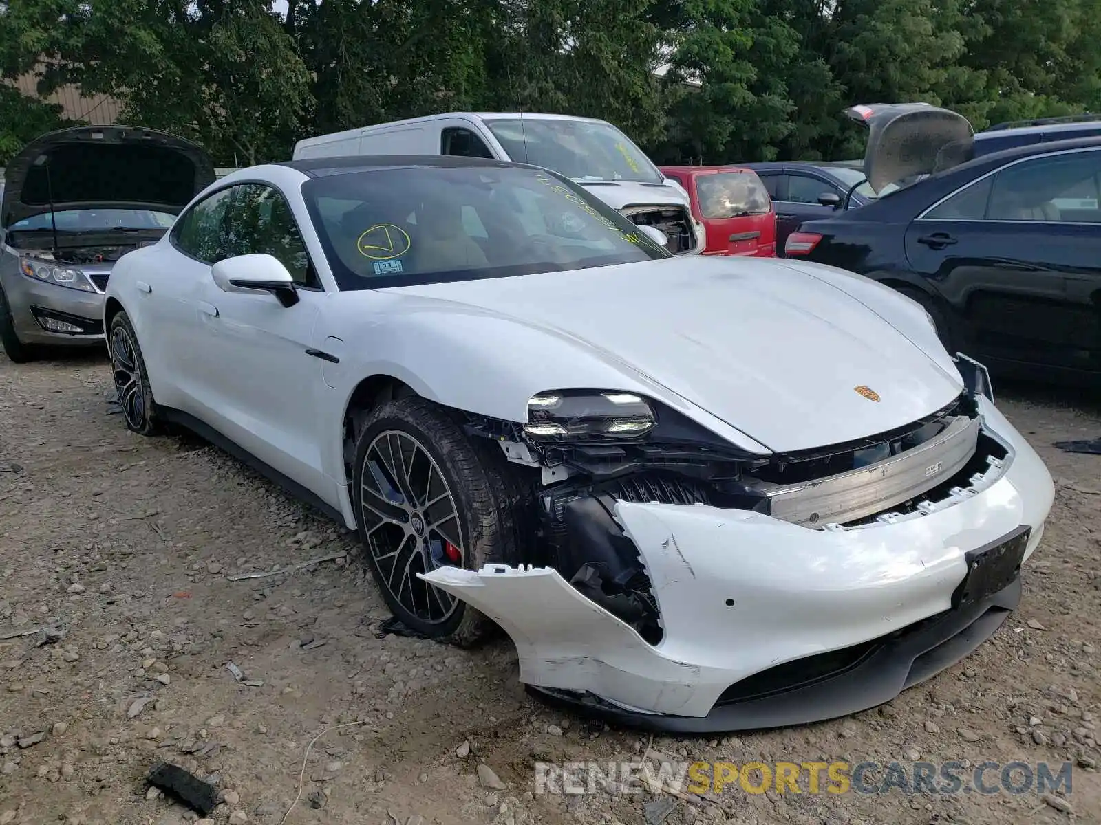 1 Photograph of a damaged car WP0AB2Y12LSA53690 PORSCHE TAYCAN 2020