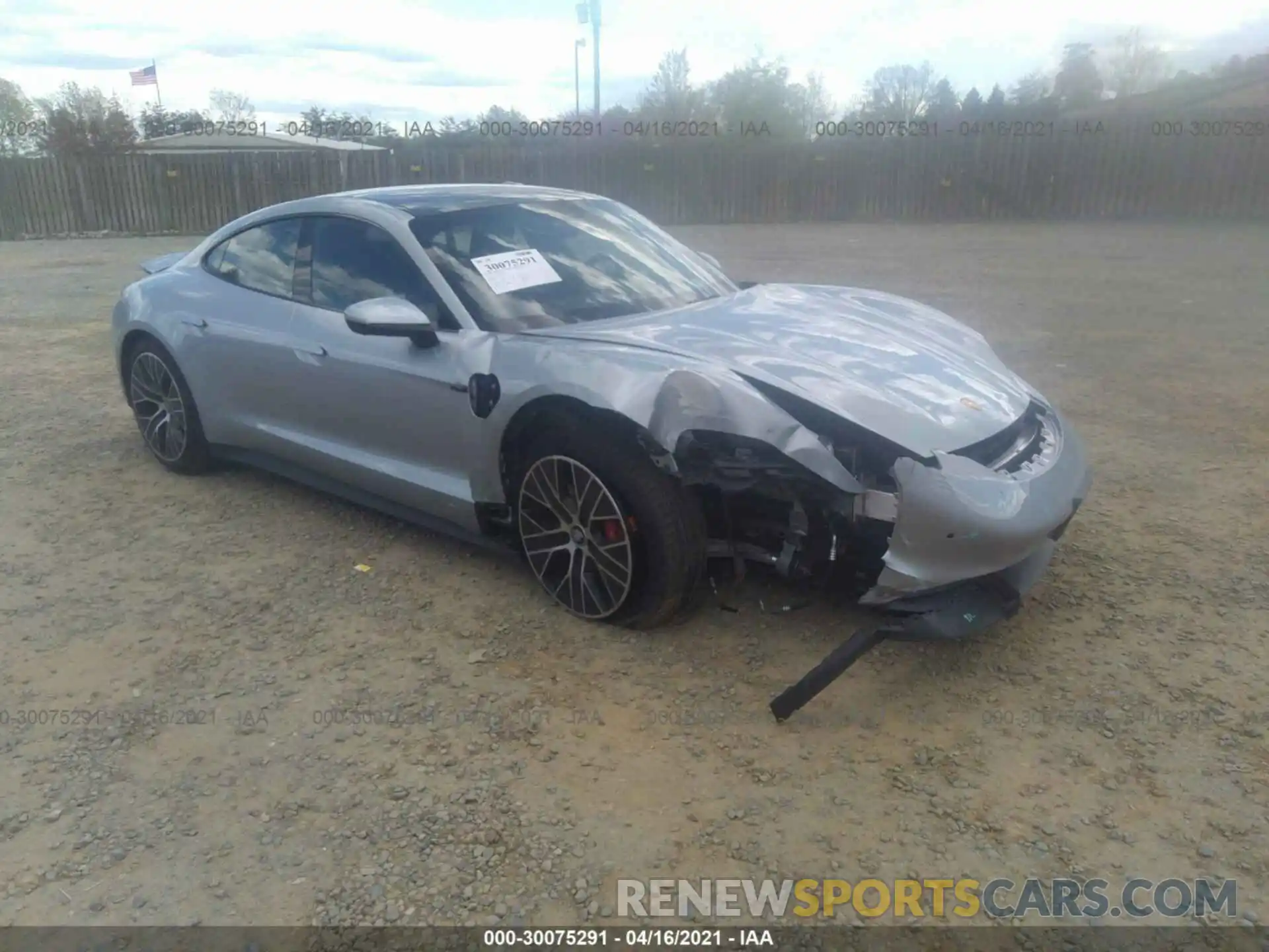 1 Photograph of a damaged car WP0AB2Y13LSA54010 PORSCHE TAYCAN 2020