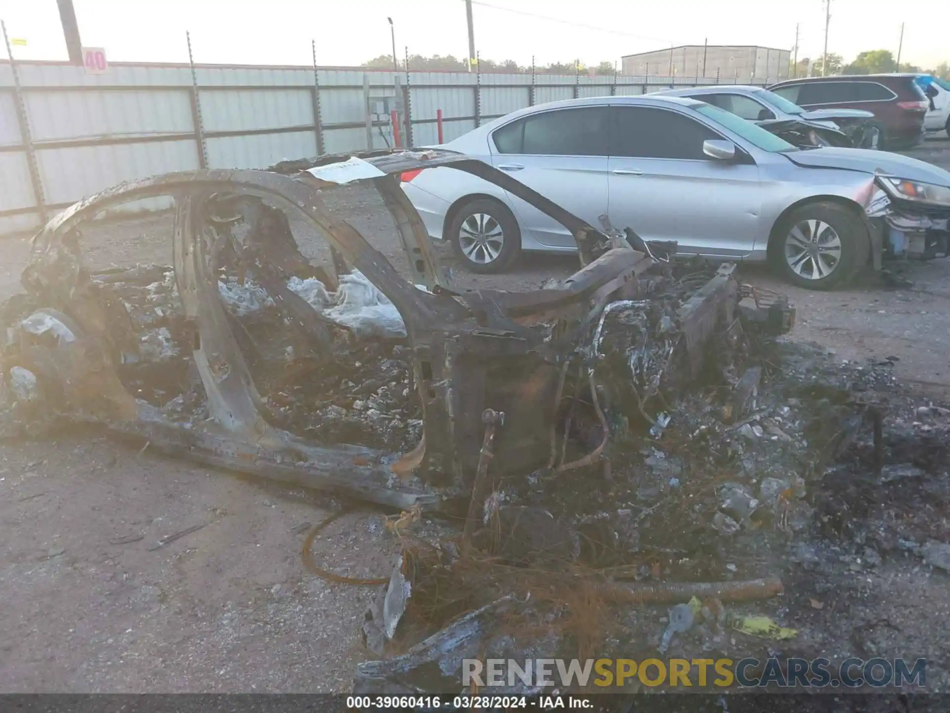 1 Photograph of a damaged car WP0AC2Y11LSA70686 PORSCHE TAYCAN 2020