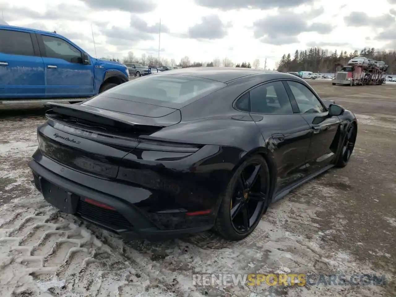 4 Photograph of a damaged car WP0AC2Y11LSA72034 PORSCHE TAYCAN 2020