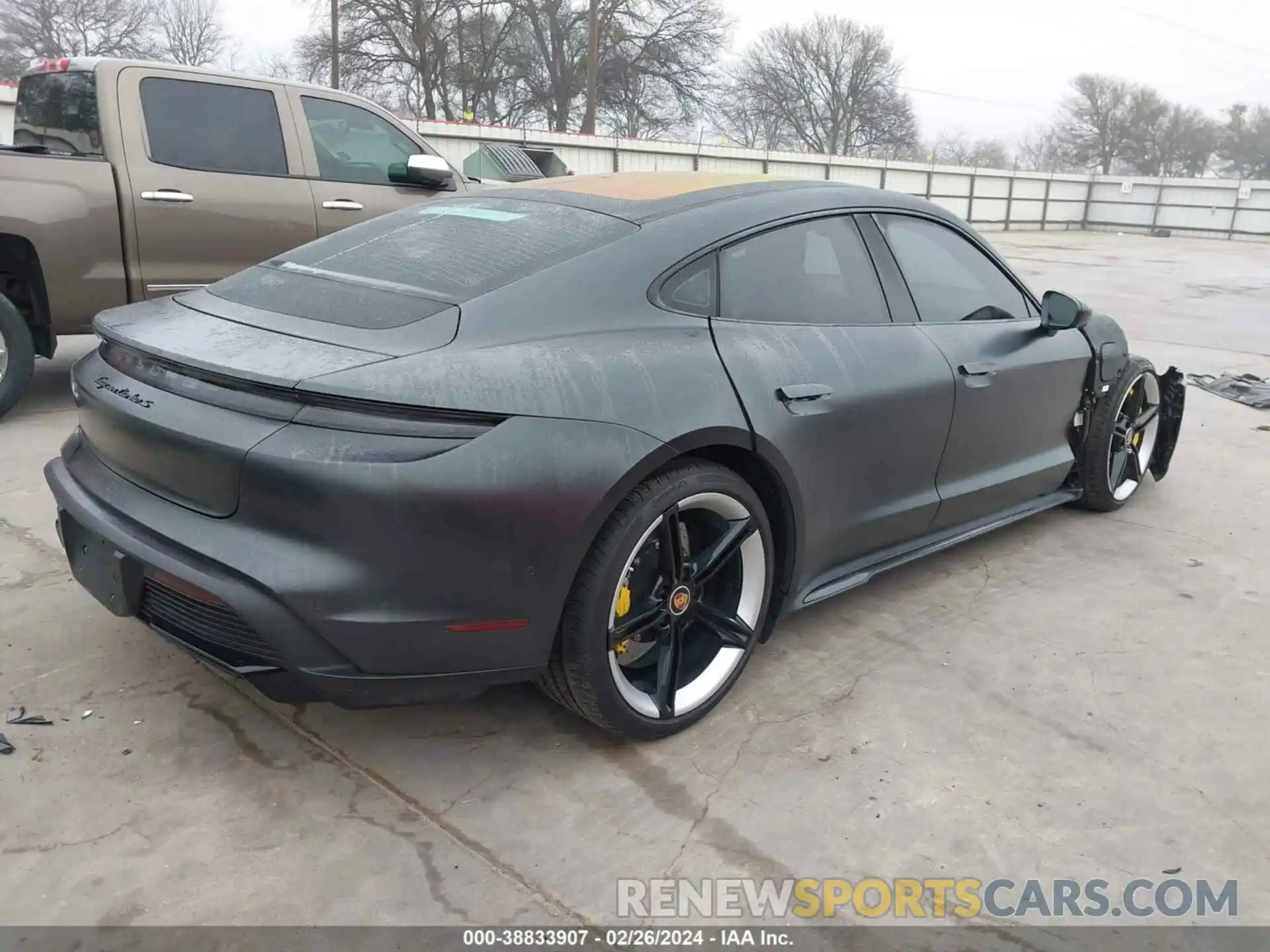 4 Photograph of a damaged car WP0AC2Y12LSA70664 PORSCHE TAYCAN 2020