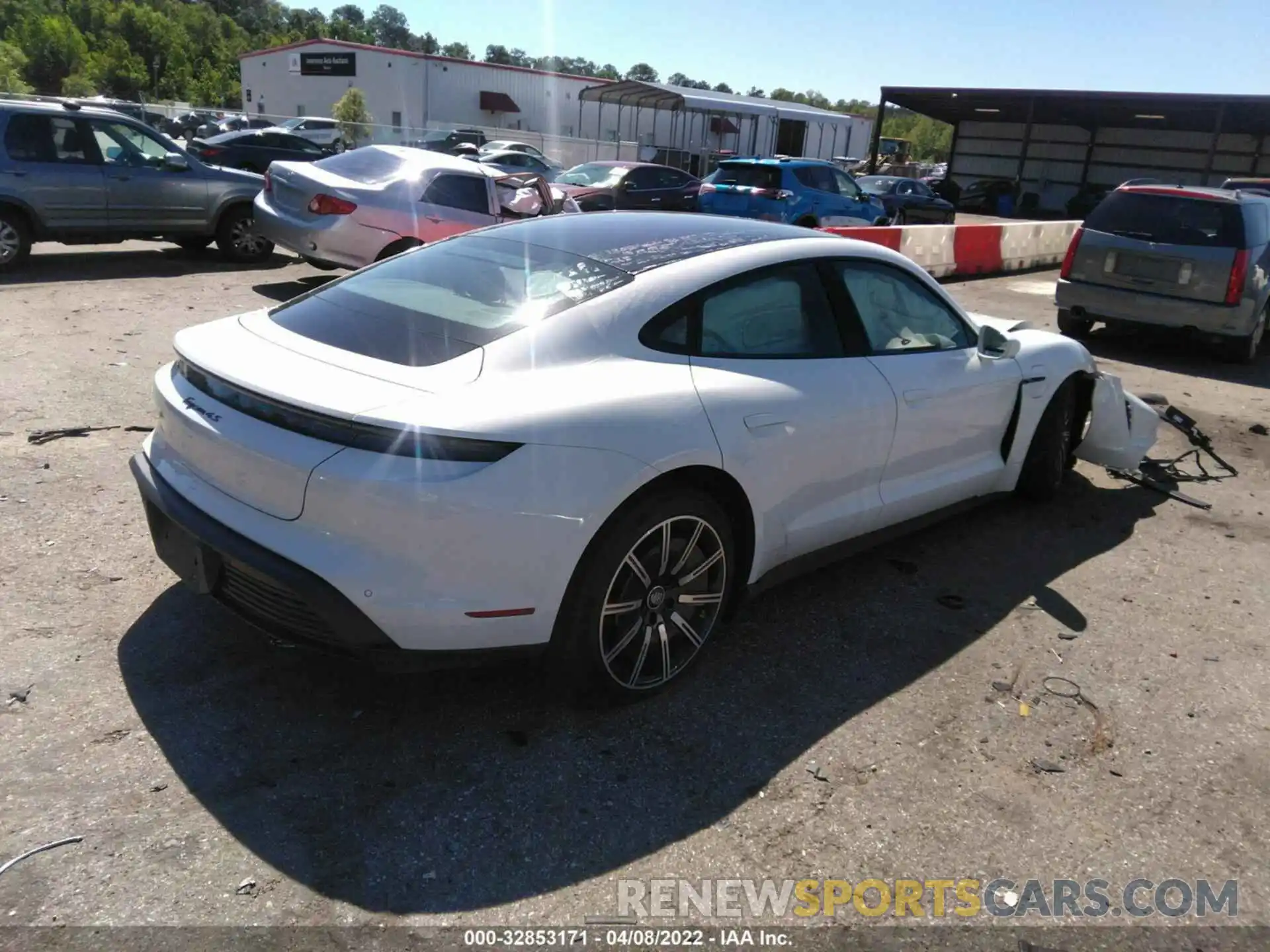 4 Photograph of a damaged car WP0AB2Y11MSA44240 PORSCHE TAYCAN 2021