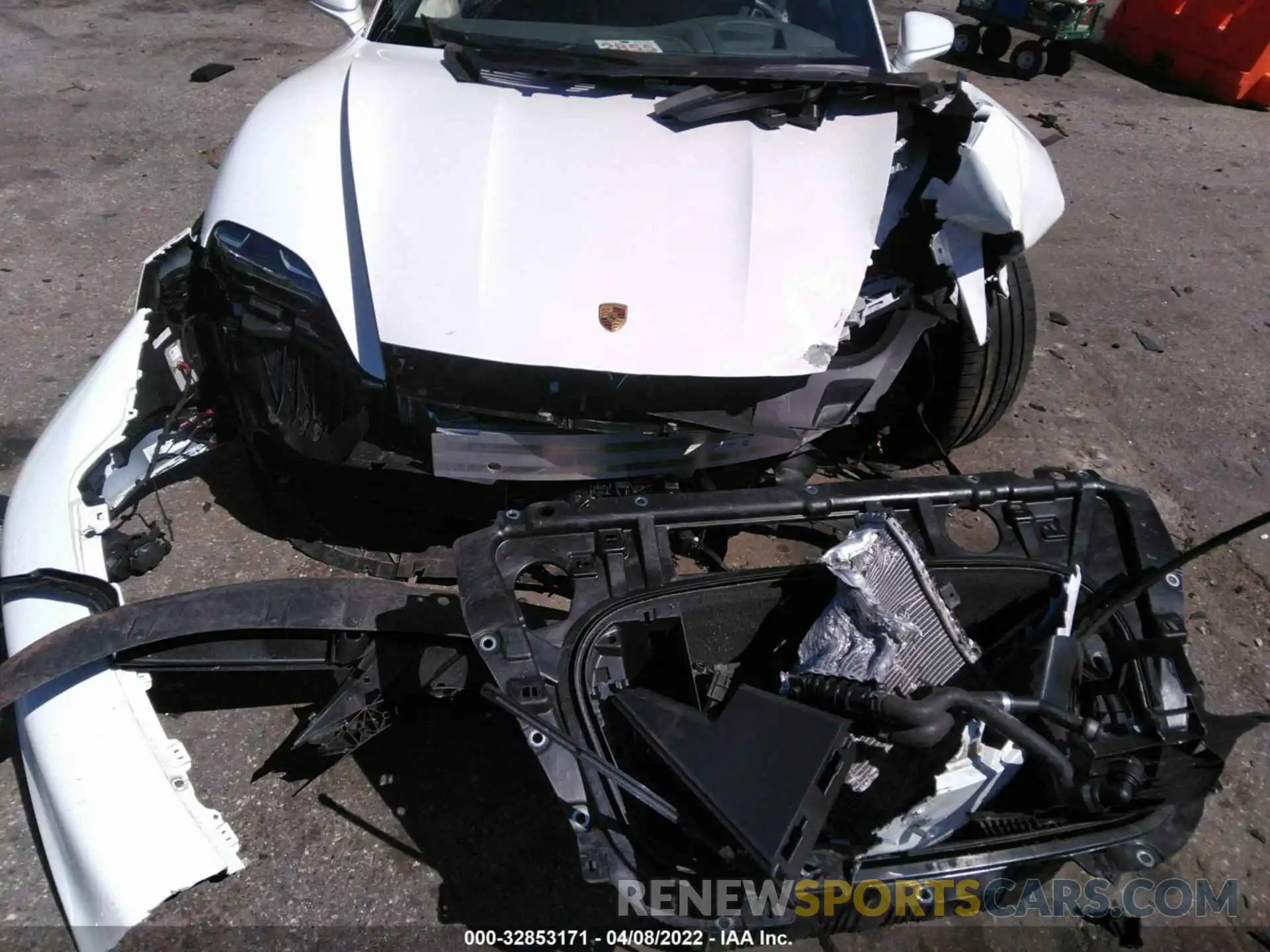 6 Photograph of a damaged car WP0AB2Y11MSA44240 PORSCHE TAYCAN 2021