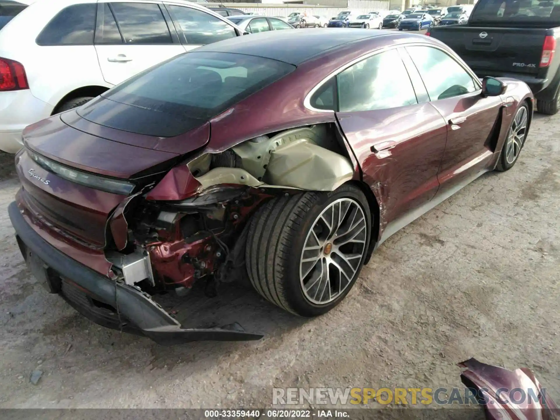 4 Photograph of a damaged car WP0AB2Y13MSA40979 PORSCHE TAYCAN 2021